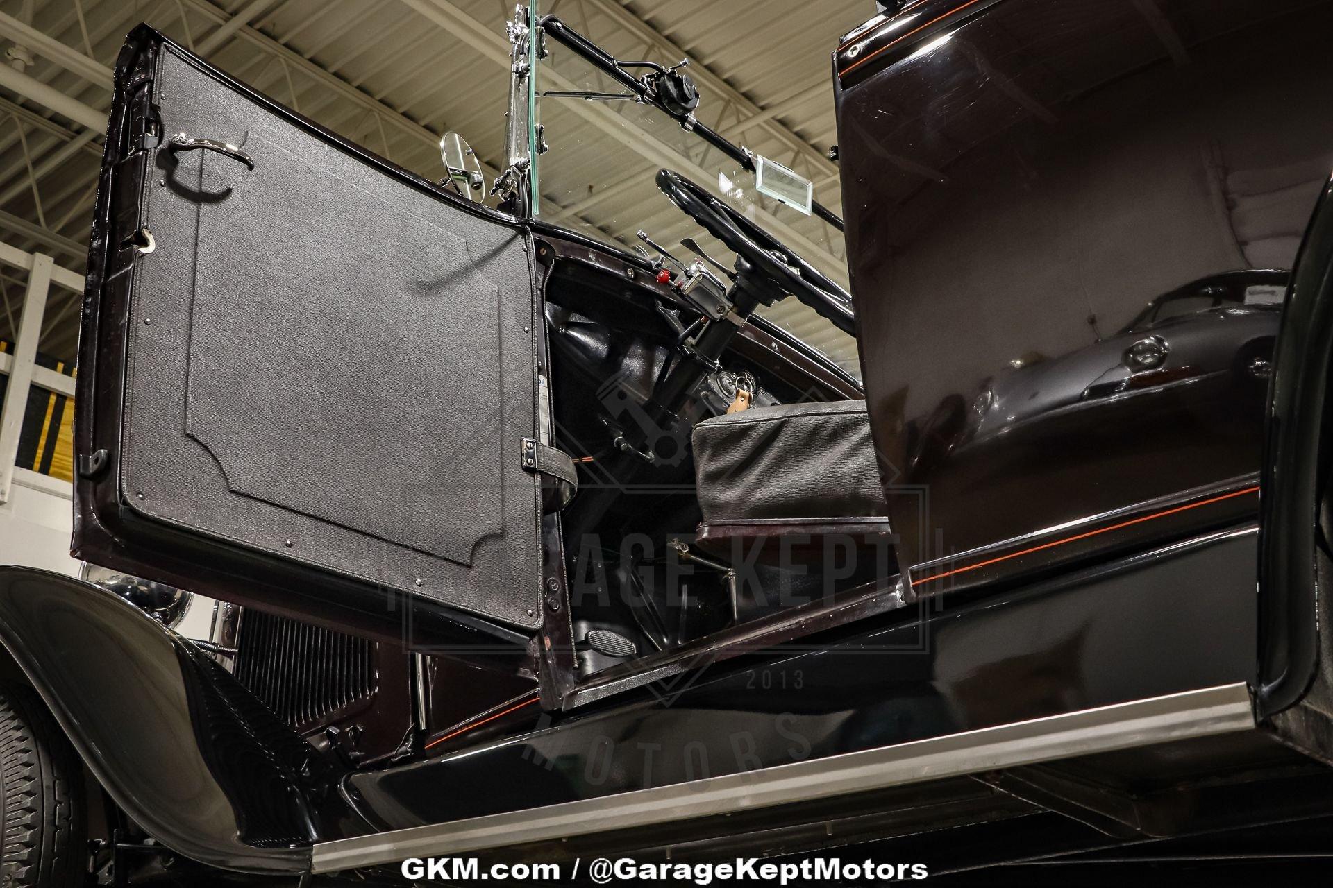 1930 Ford Model A 81