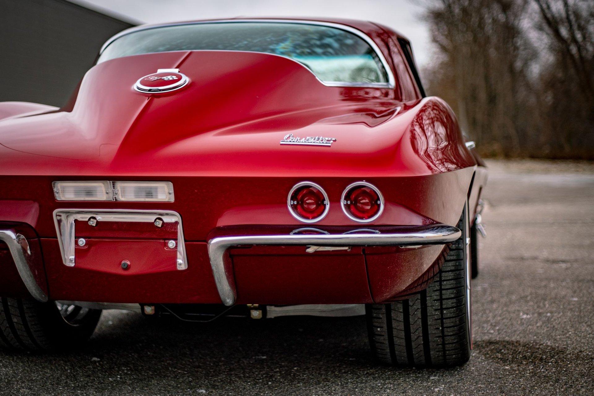 1967 Chevrolet Corvette 22