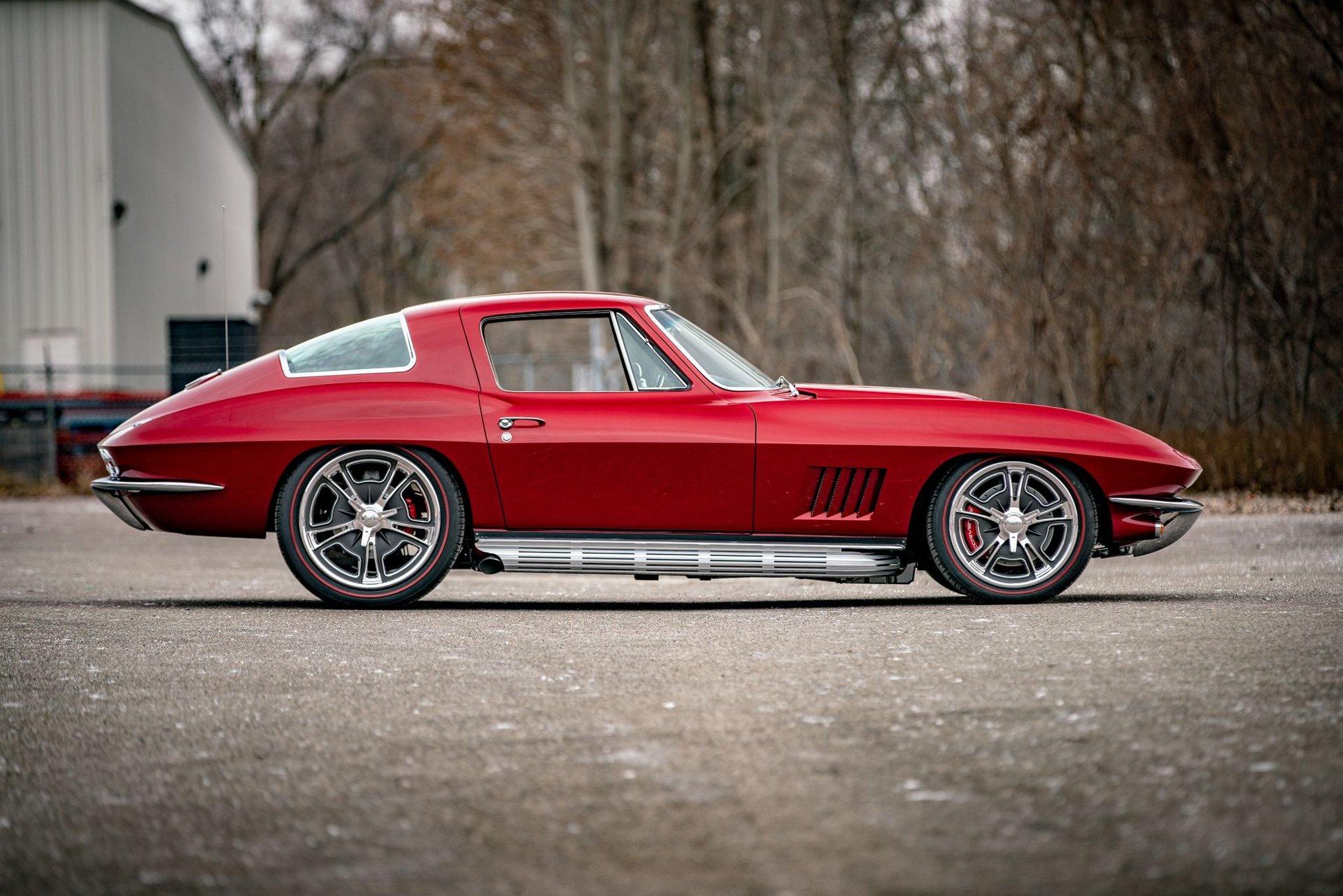 1967 Chevrolet Corvette 26