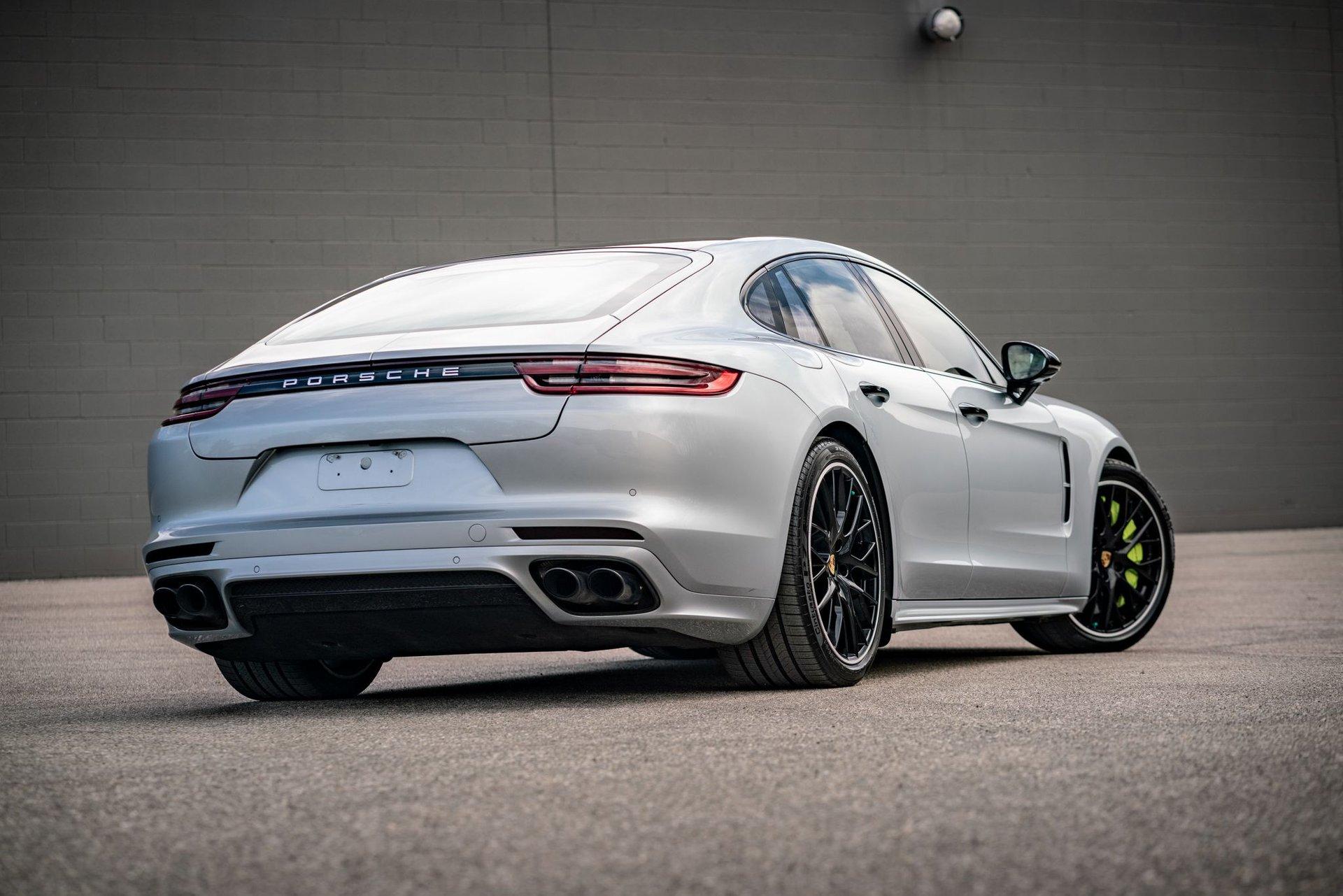 2020 Porsche Panamera Turbo S E-Hybrid 15