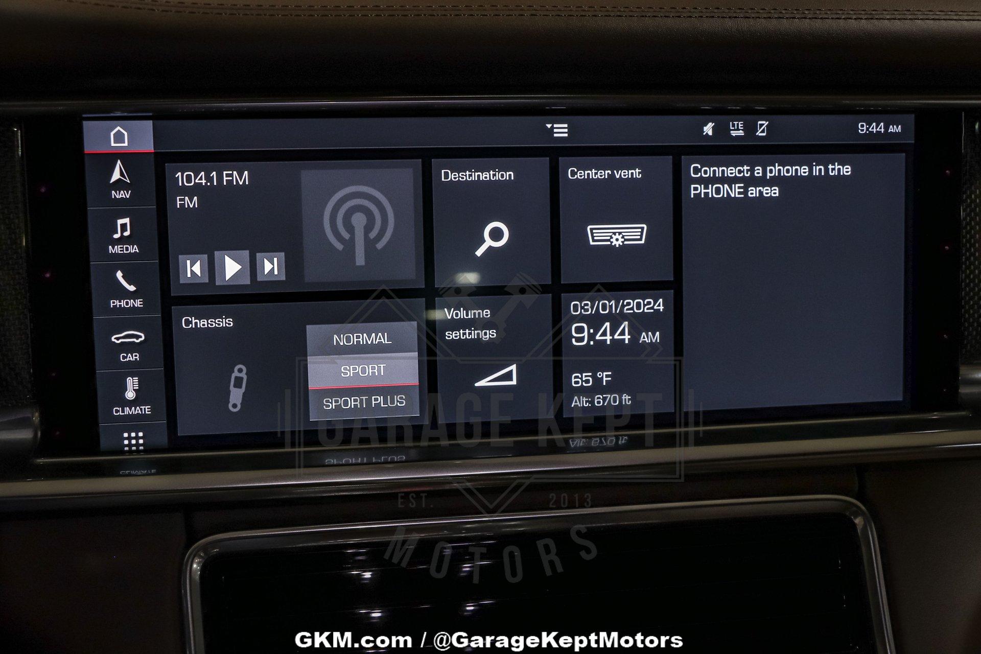 2020 Porsche Panamera Turbo S E-Hybrid 174