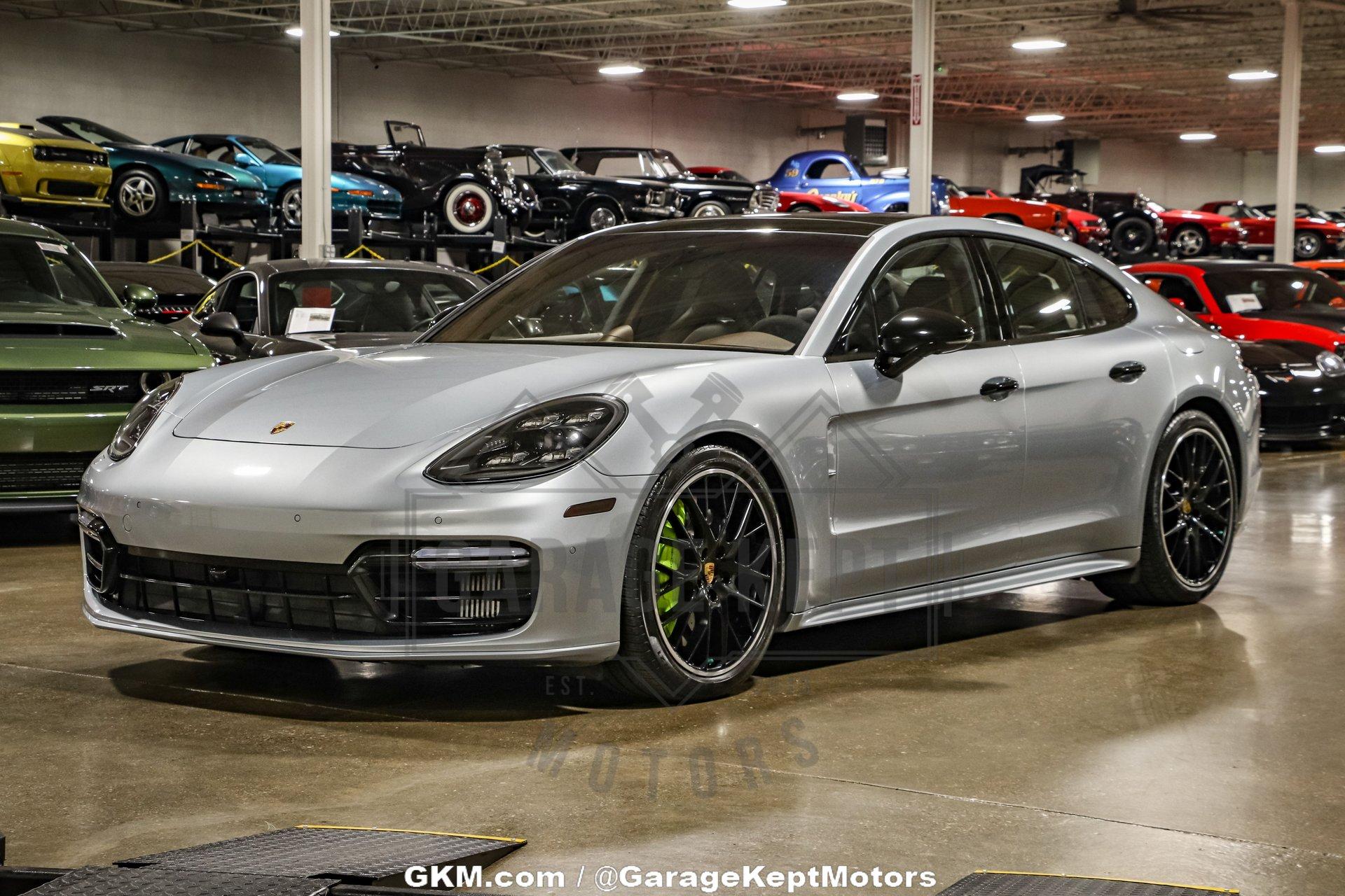 2020 Porsche Panamera Turbo S E-Hybrid 17