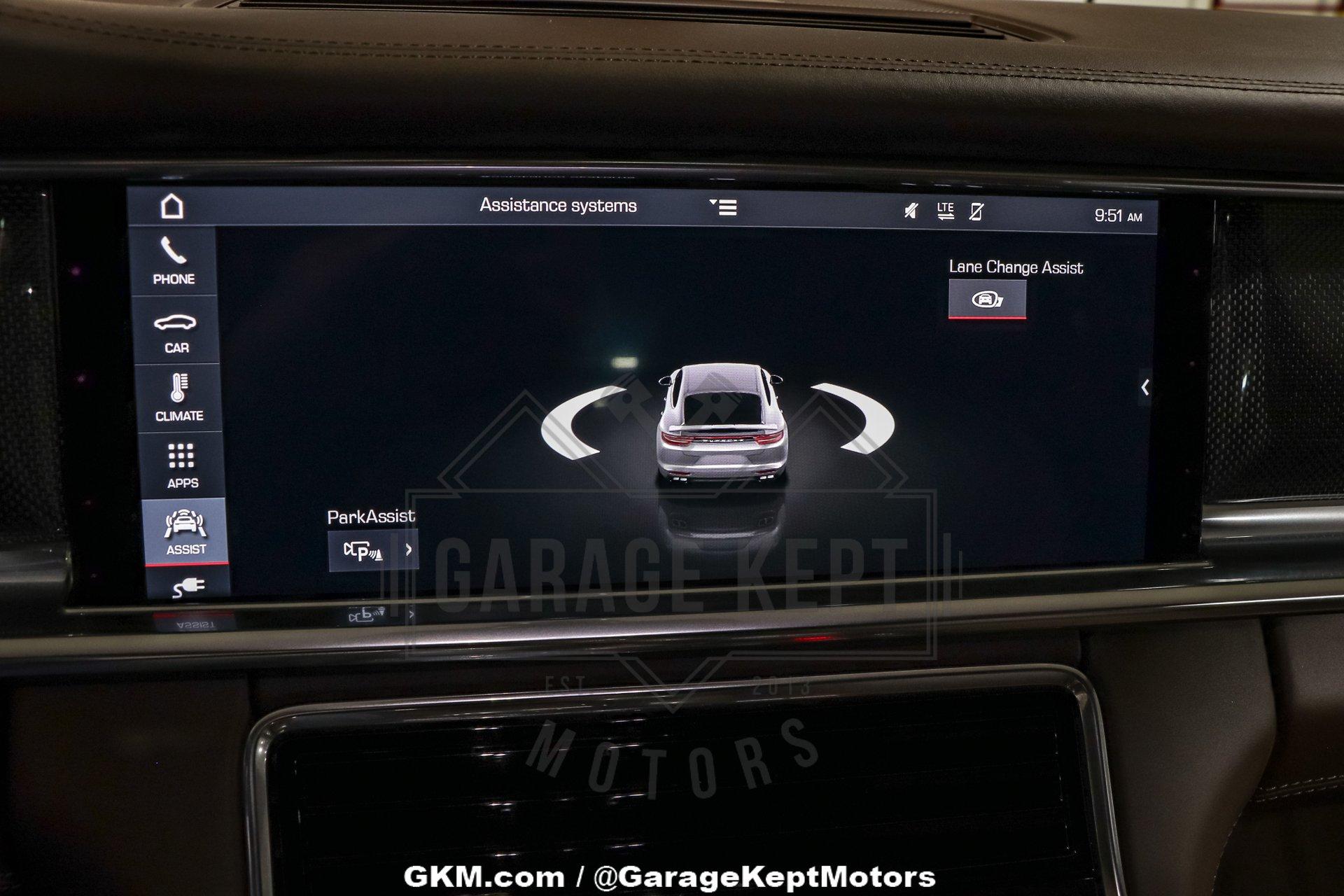 2020 Porsche Panamera Turbo S E-Hybrid 181