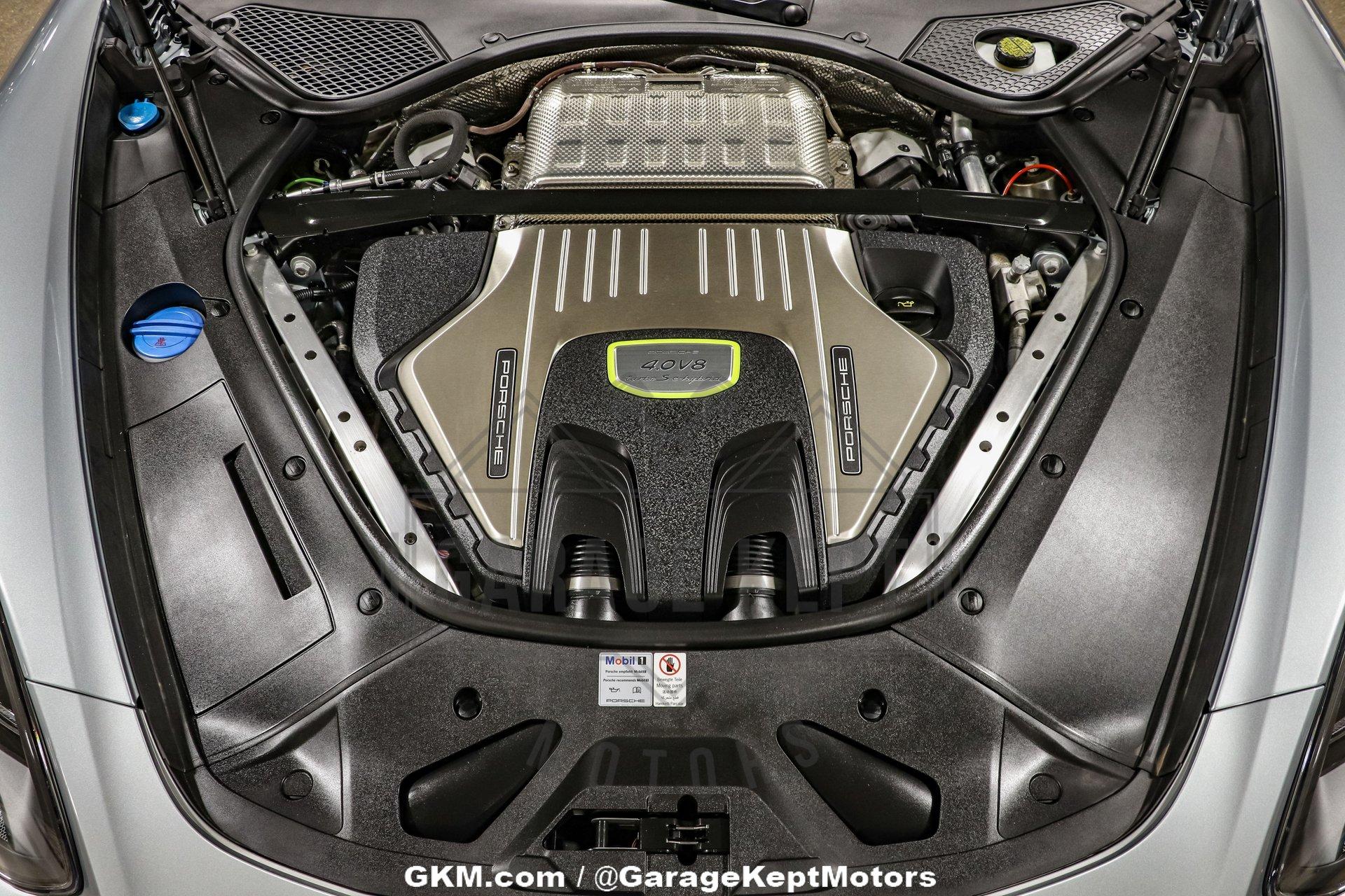 2020 Porsche Panamera Turbo S E-Hybrid 188