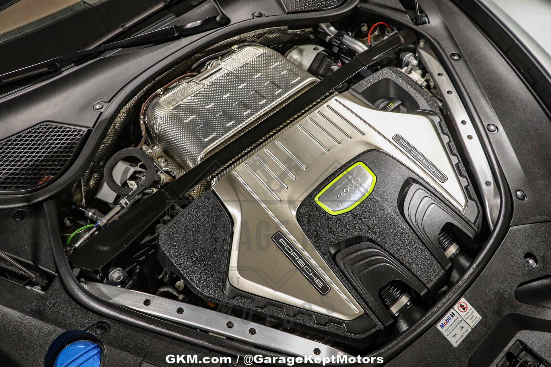 2020 Porsche Panamera Turbo S E-Hybrid 191