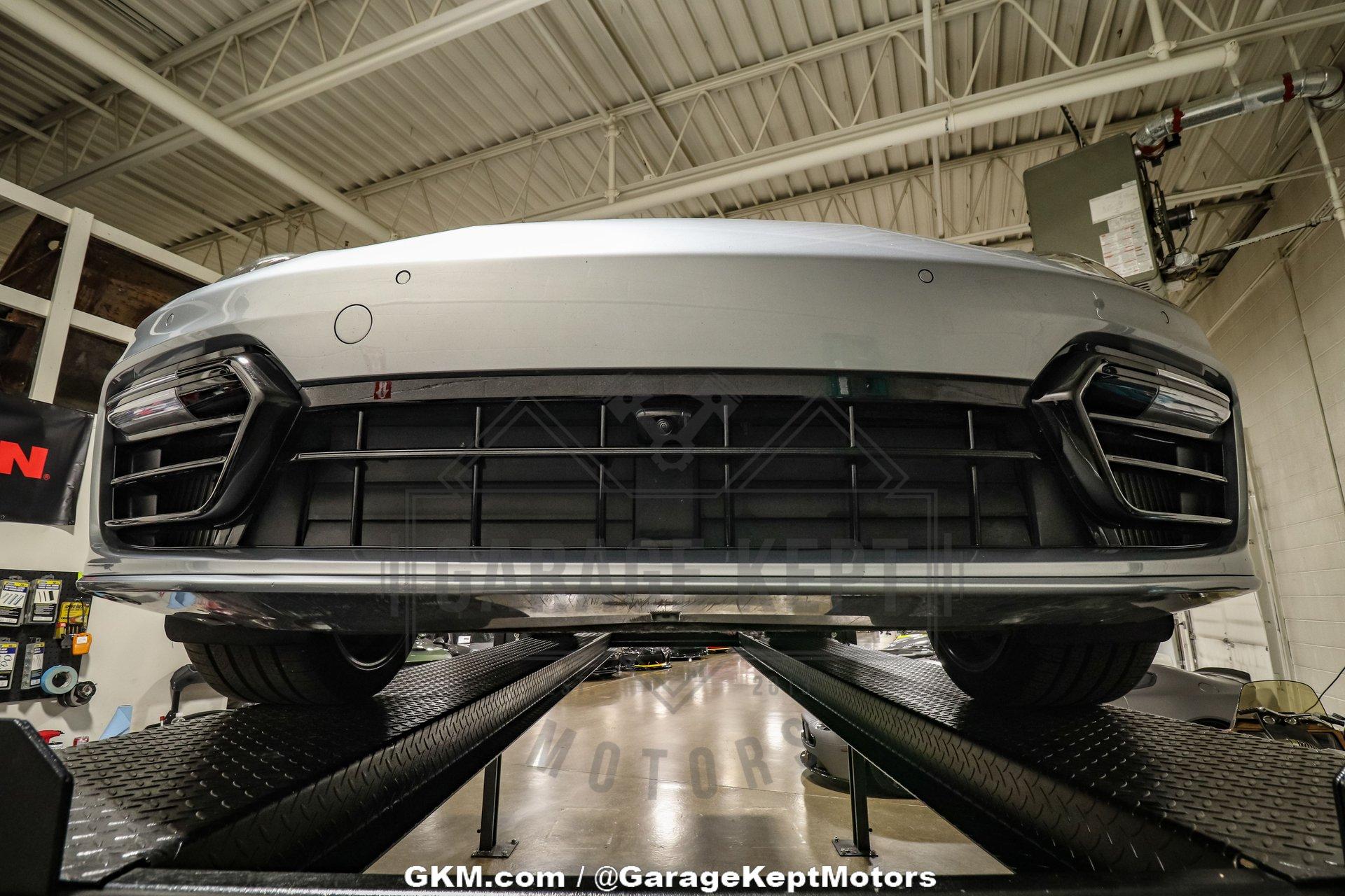 2020 Porsche Panamera Turbo S E-Hybrid 205