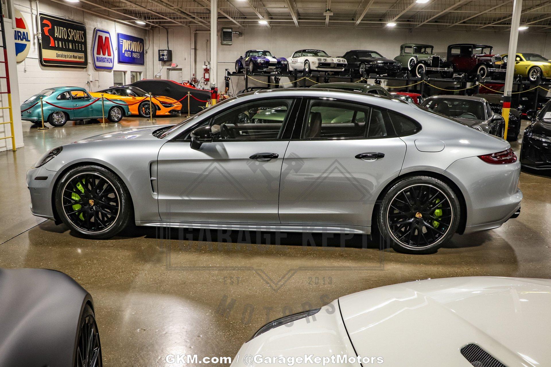2020 Porsche Panamera Turbo S E-Hybrid 20