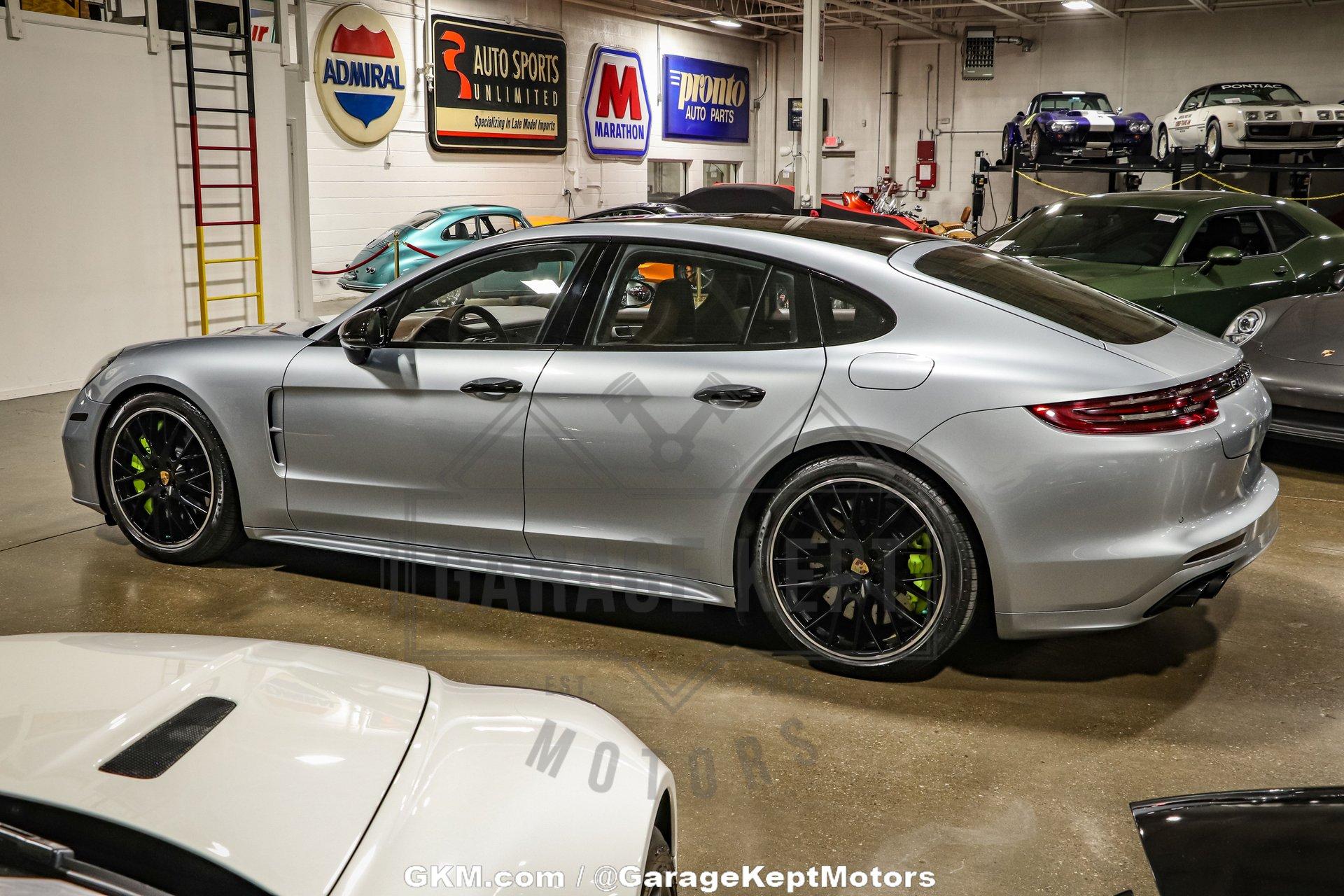 2020 Porsche Panamera Turbo S E-Hybrid 21