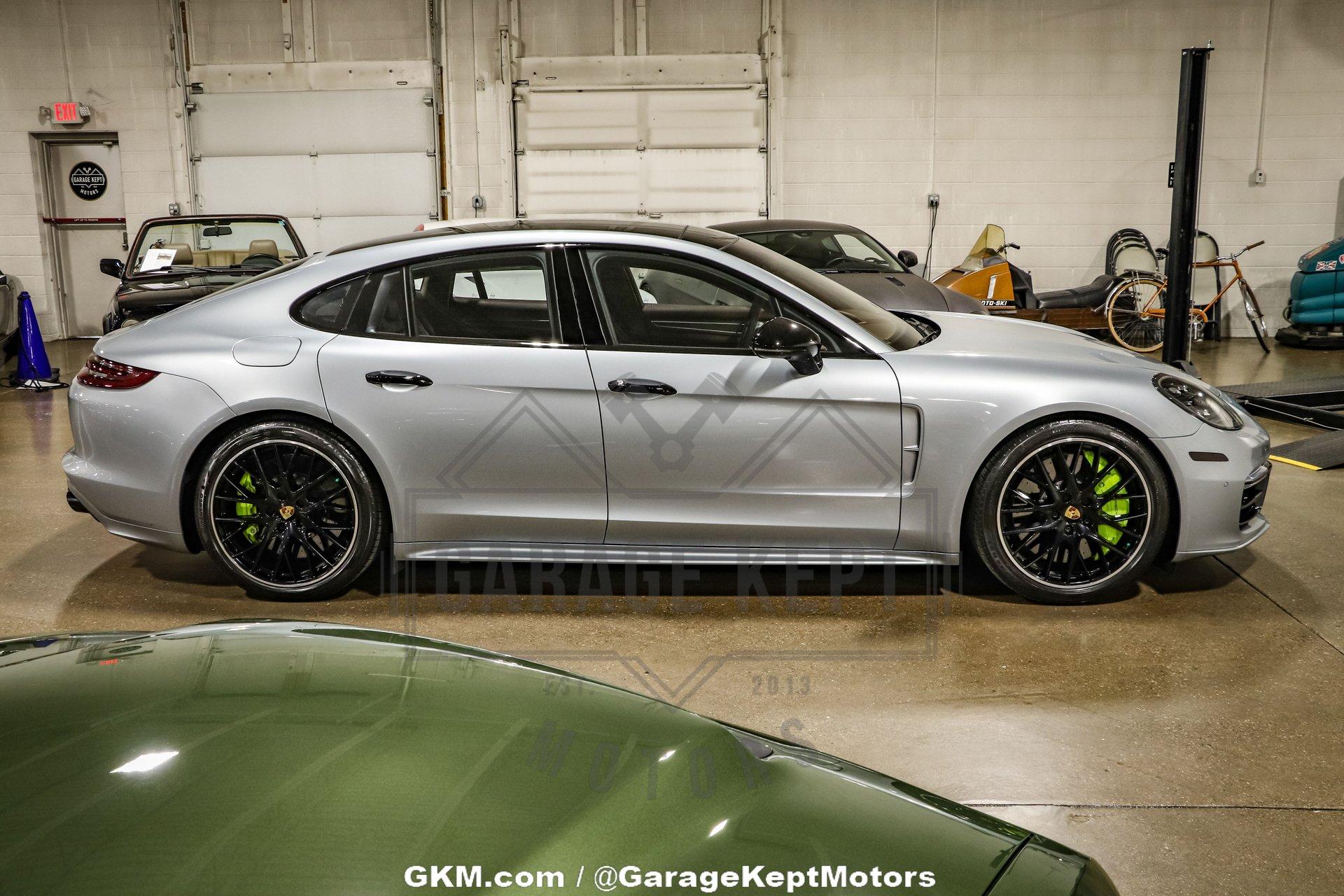 2020 Porsche Panamera Turbo S E-Hybrid 26