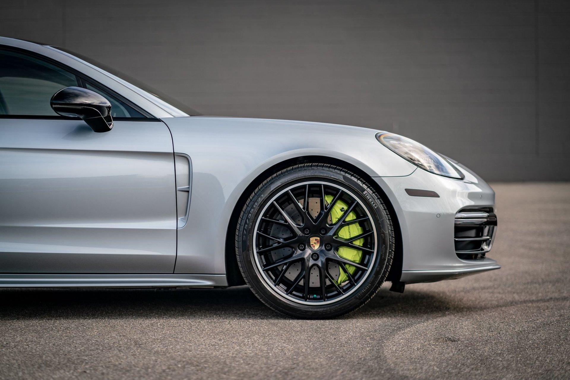 2020 Porsche Panamera Turbo S E-Hybrid 4