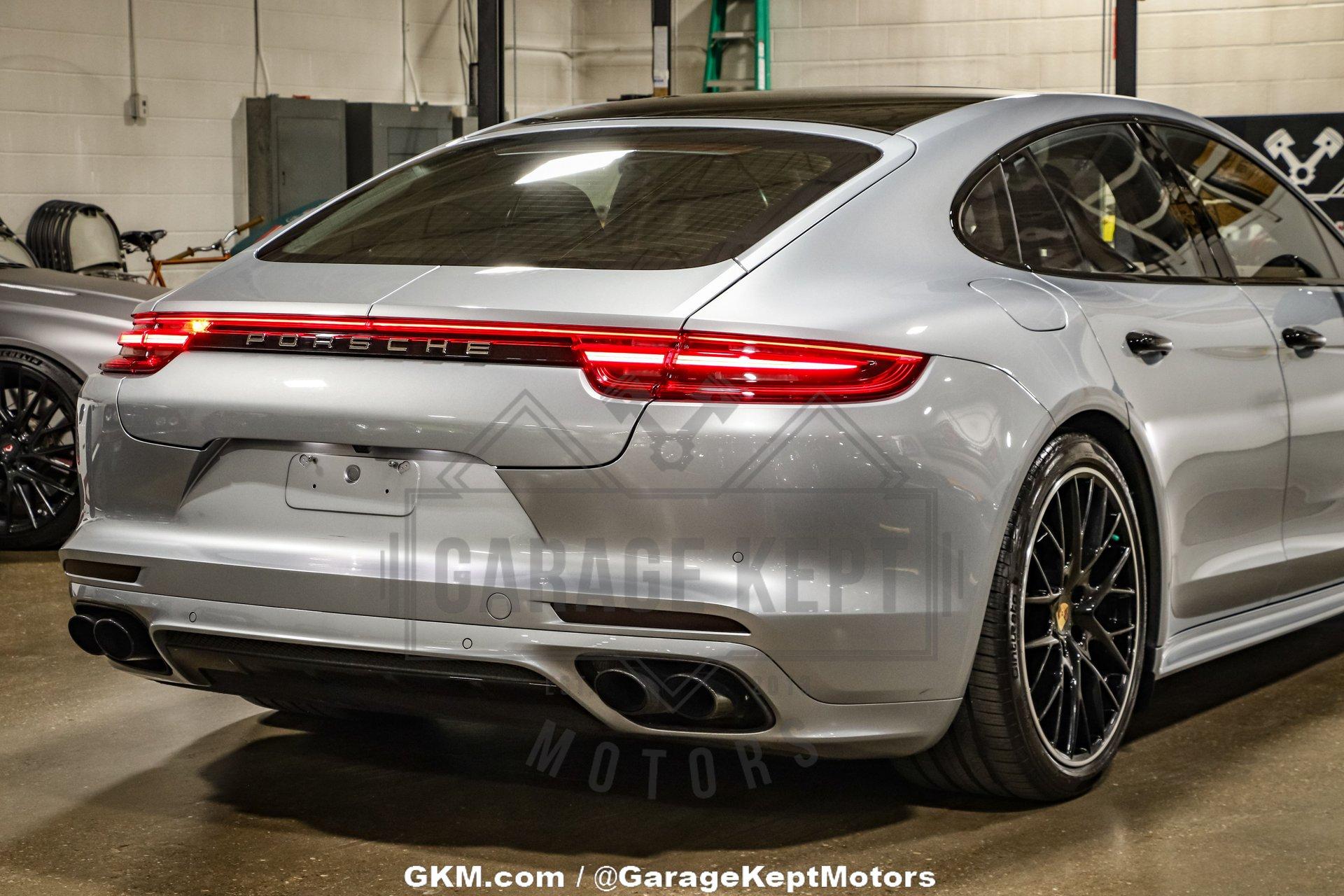 2020 Porsche Panamera Turbo S E-Hybrid 63