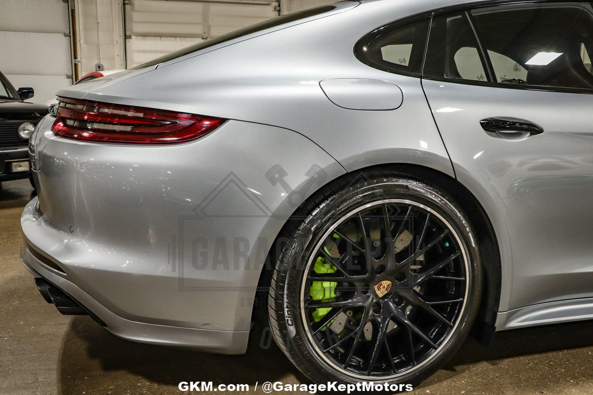 2020 Porsche Panamera Turbo S E-Hybrid 68