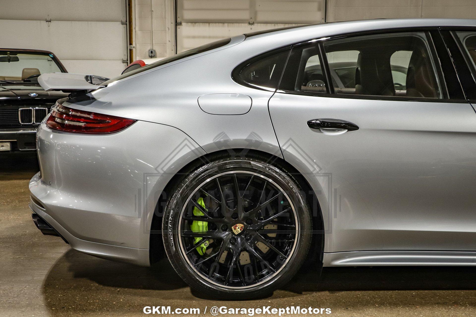 2020 Porsche Panamera Turbo S E-Hybrid 80
