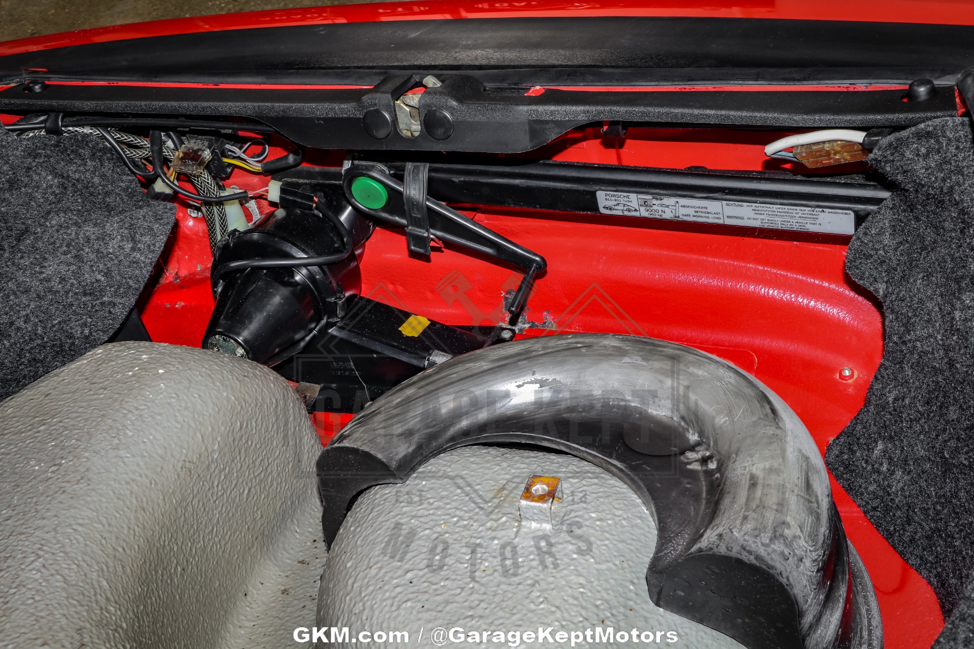 1989 Porsche 911 Carrera Speedster 102
