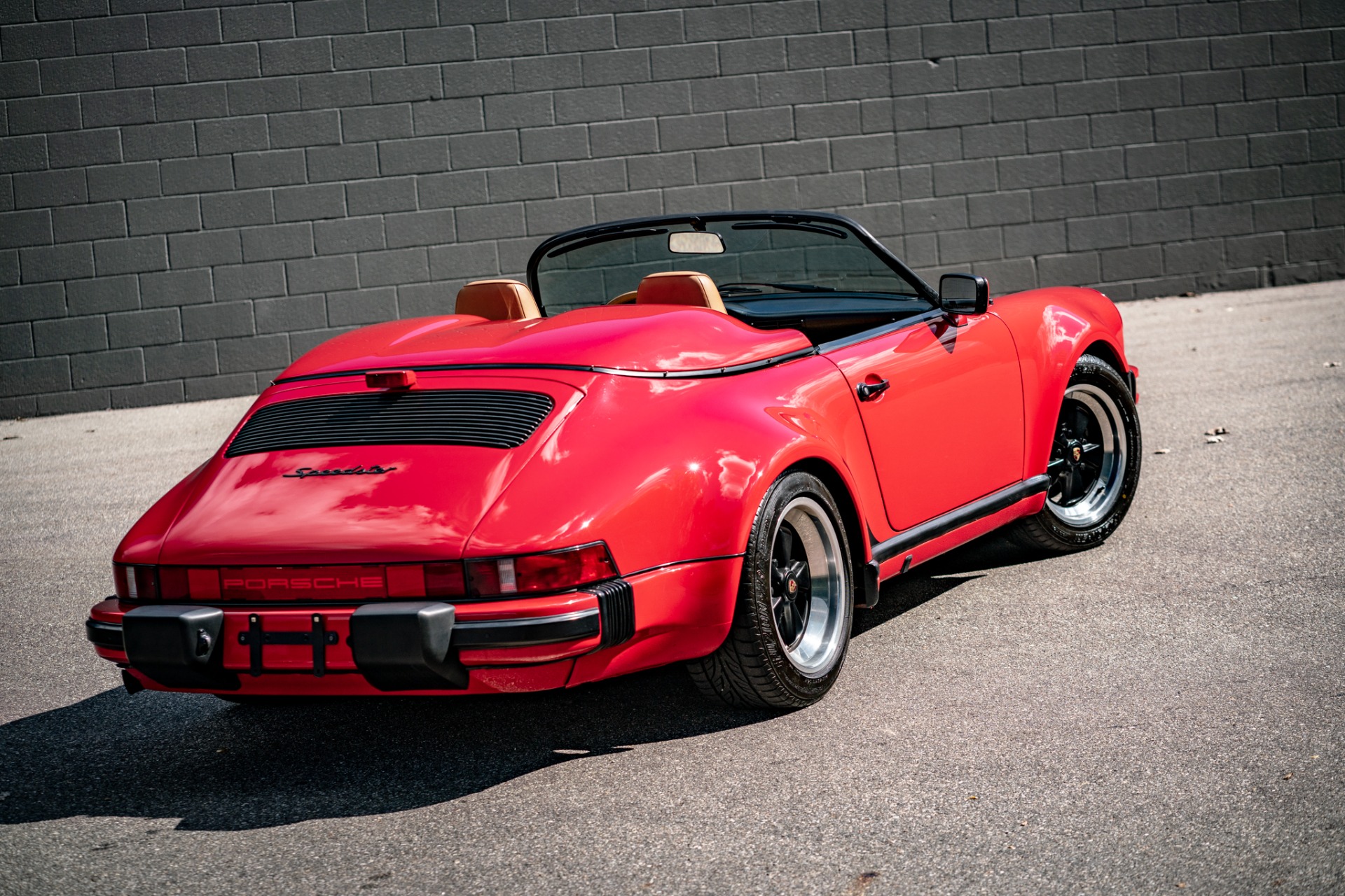 1989 Porsche 911 Carrera Speedster 15