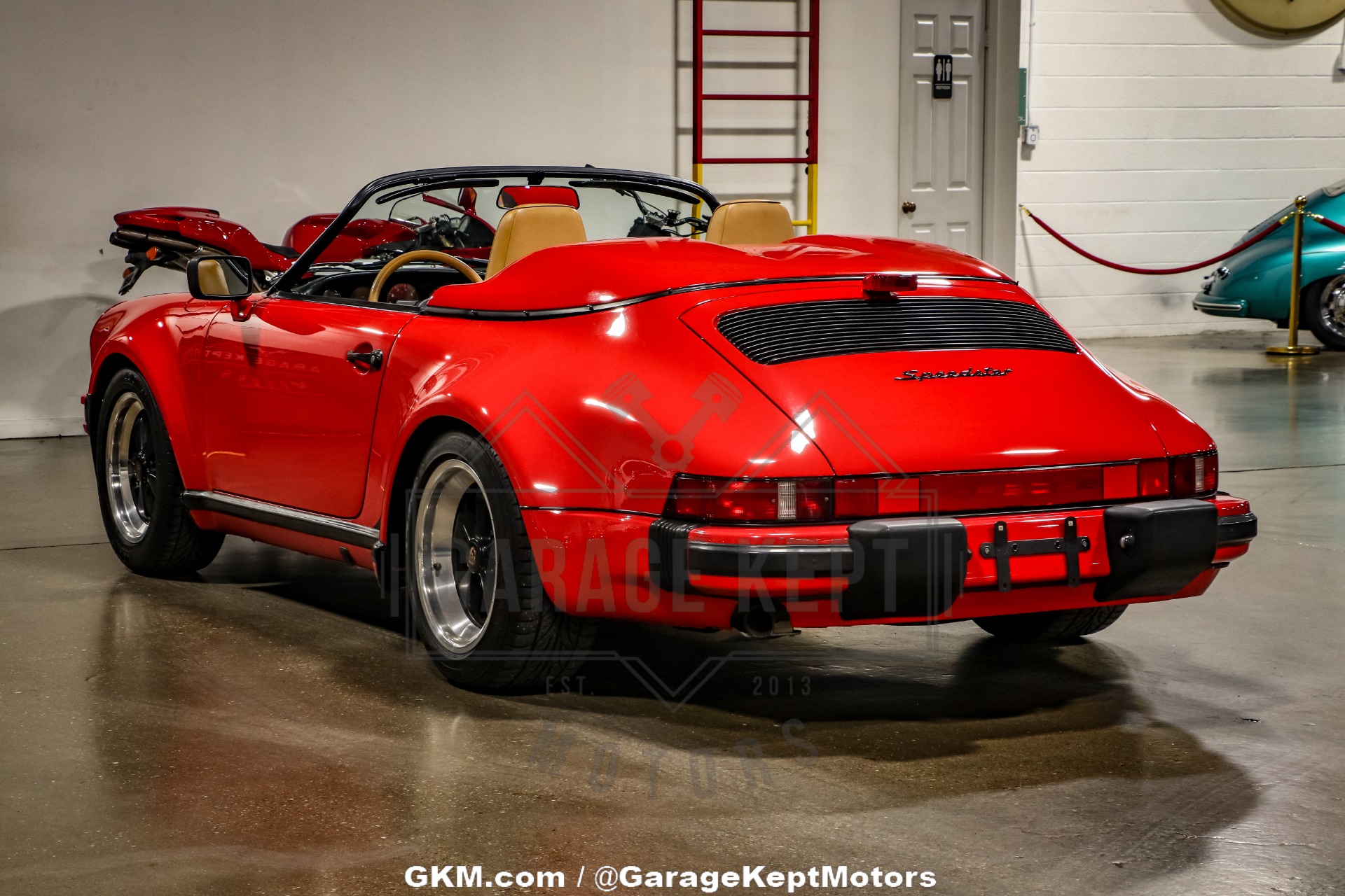 1989 Porsche 911 Carrera Speedster 21