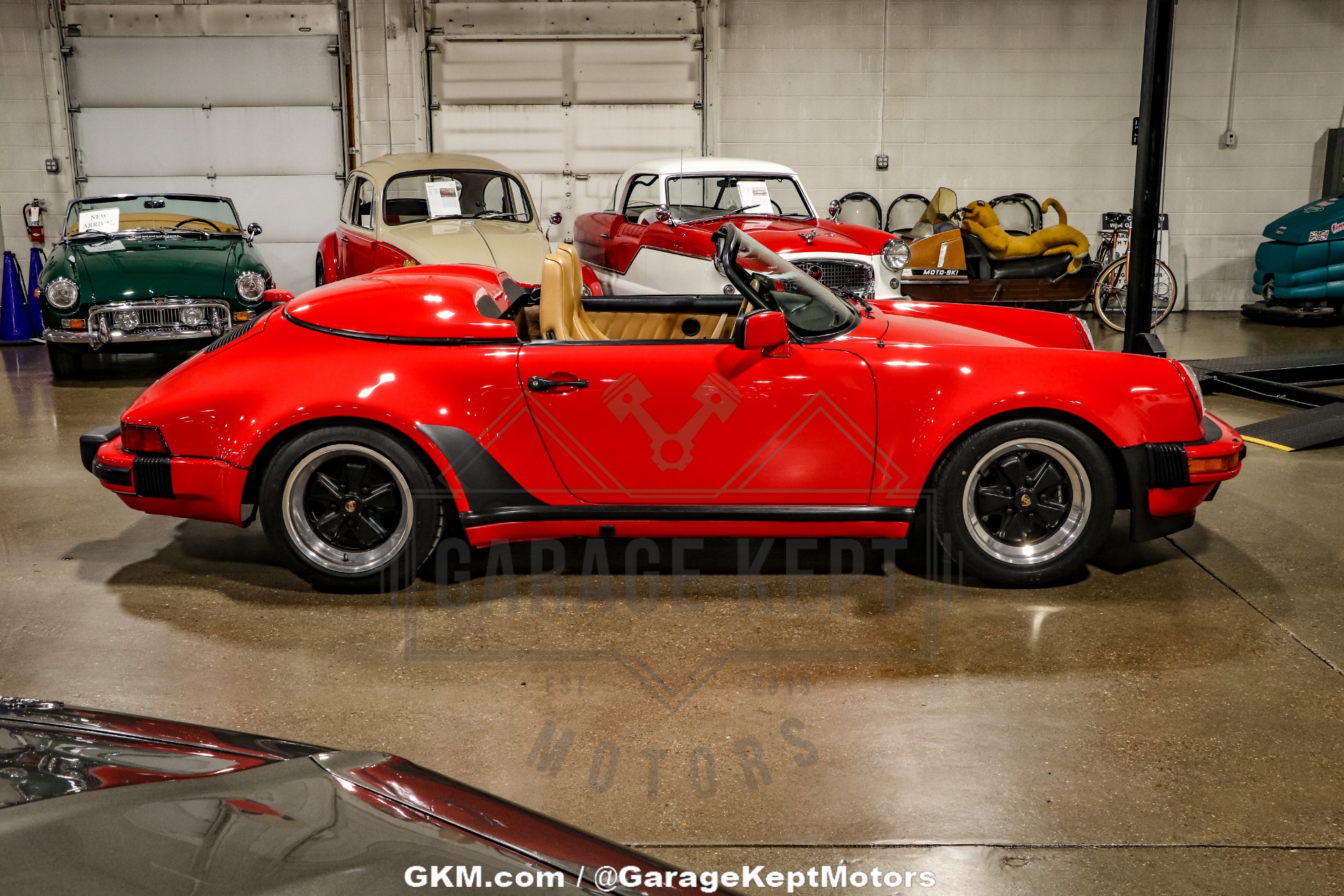 1989 Porsche 911 Carrera Speedster 23