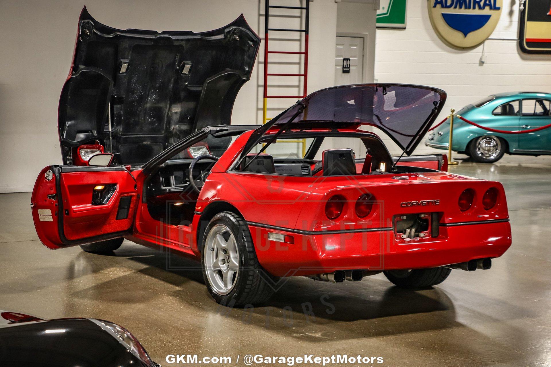 1987 Chevrolet Corvette 3