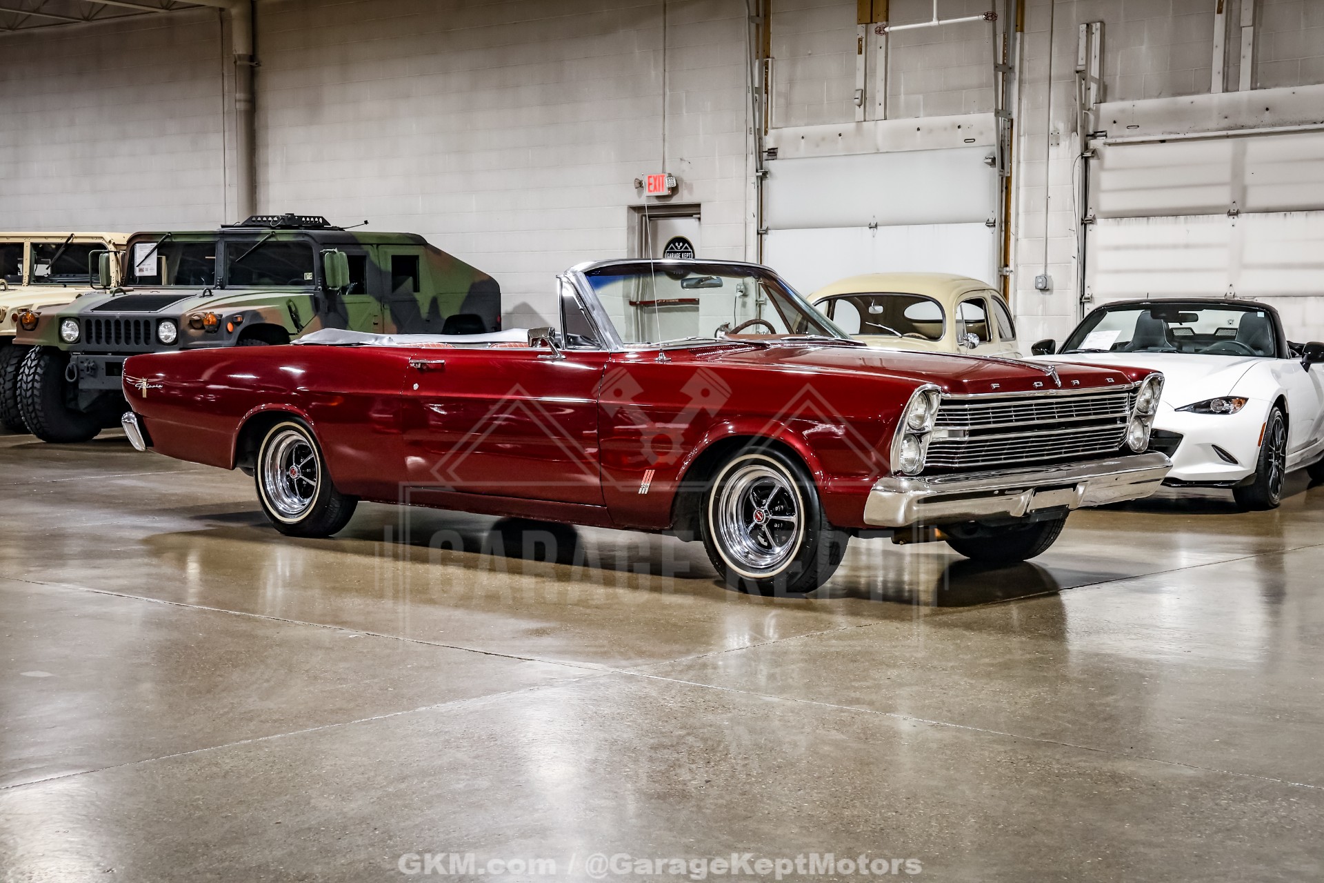 1966 Ford Galaxie 1