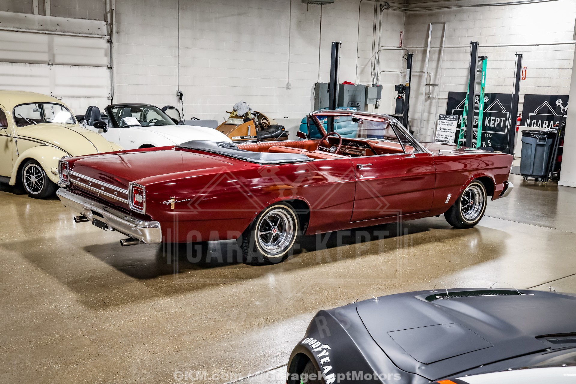 1966 Ford Galaxie 24