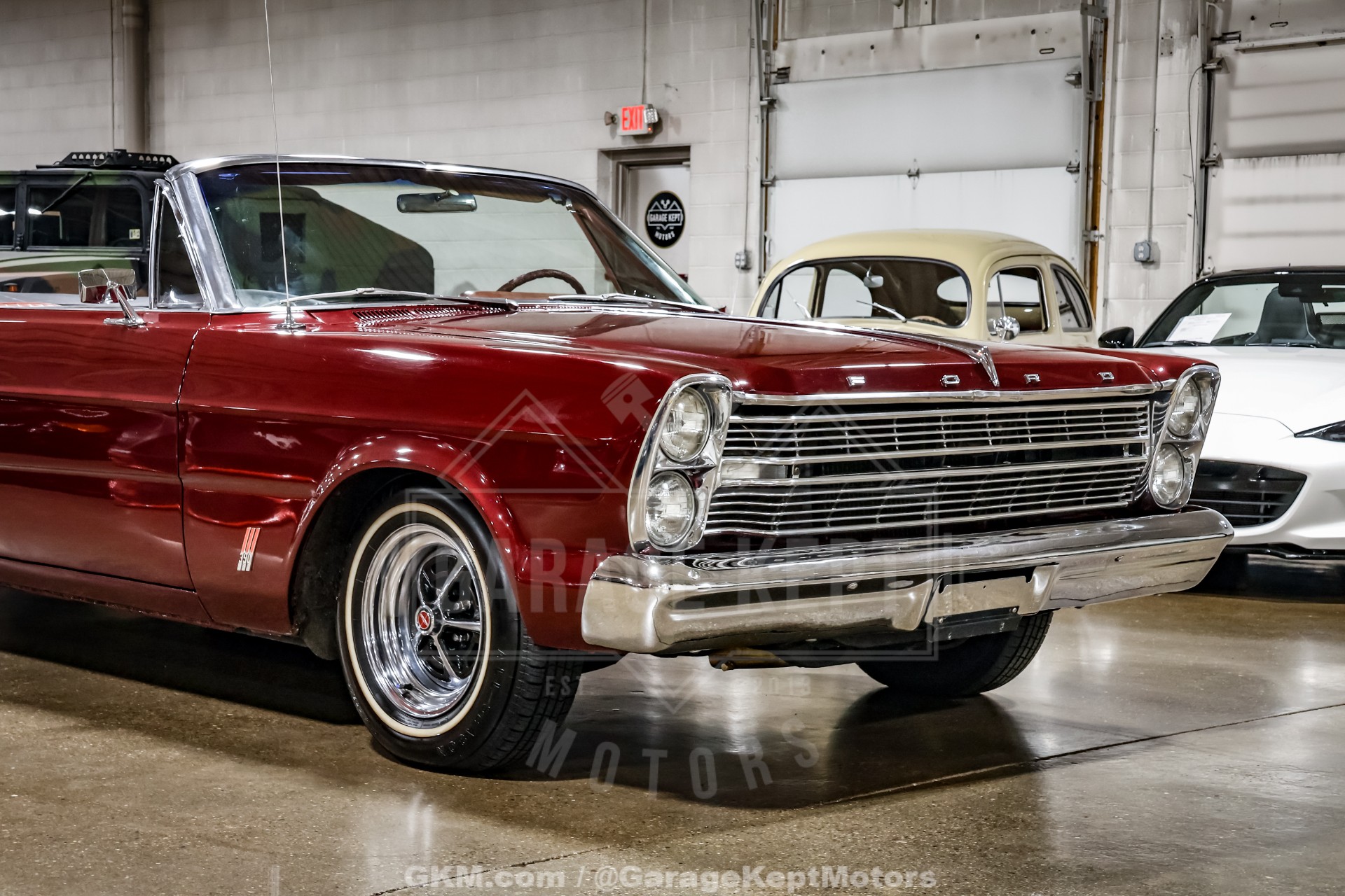 1966 Ford Galaxie 28
