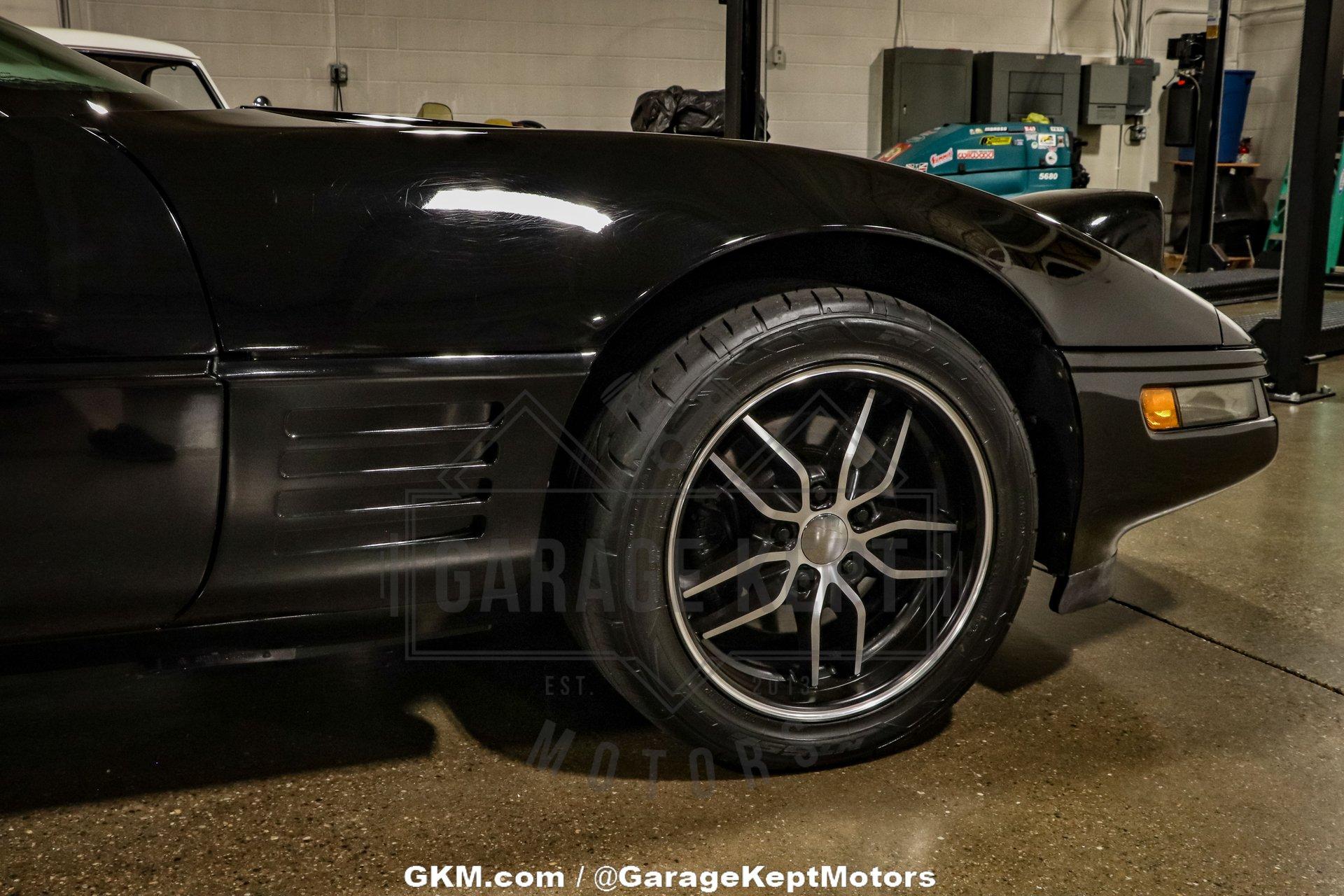 1992 Chevrolet Corvette 74