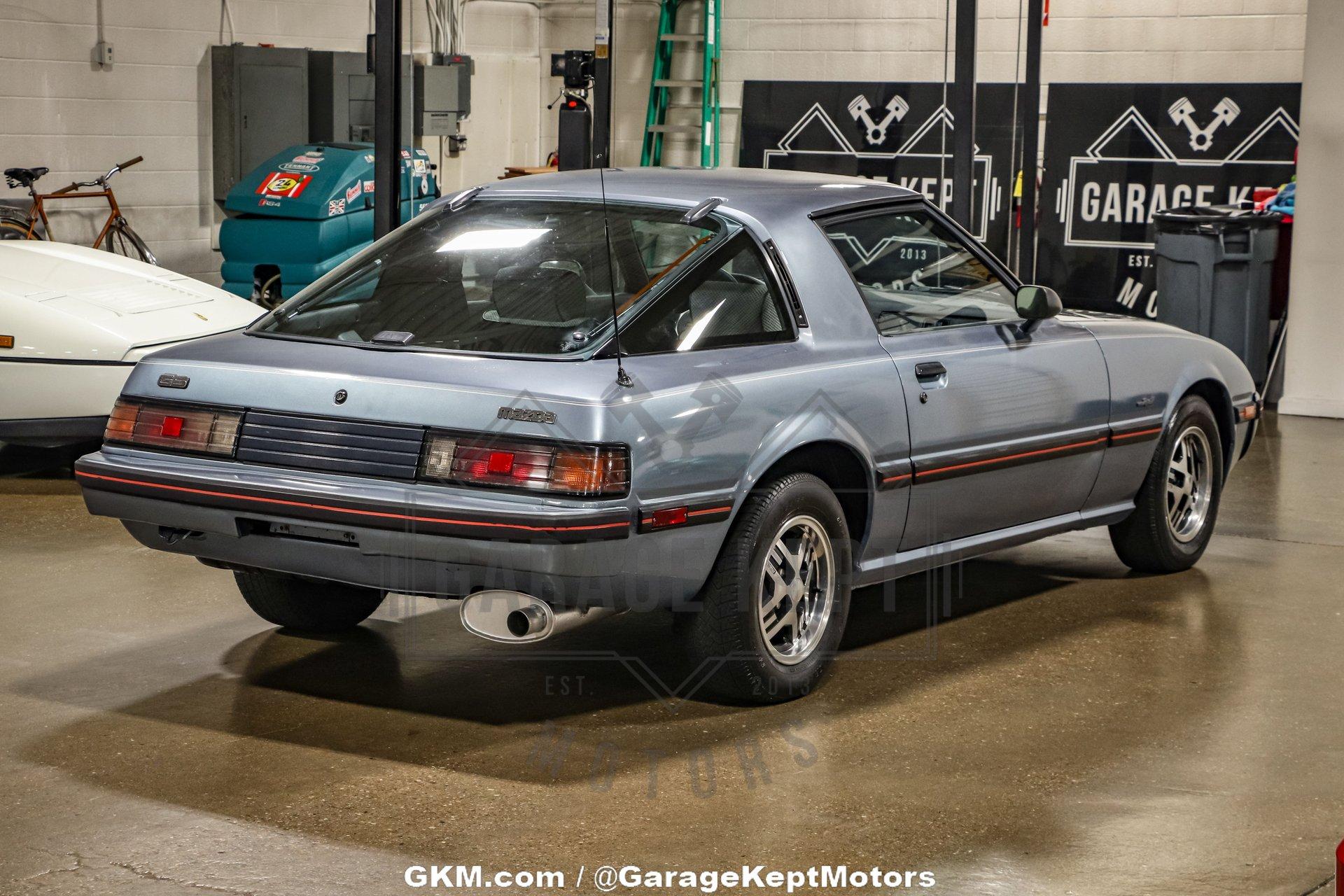 1985 Mazda RX-7 GS 14