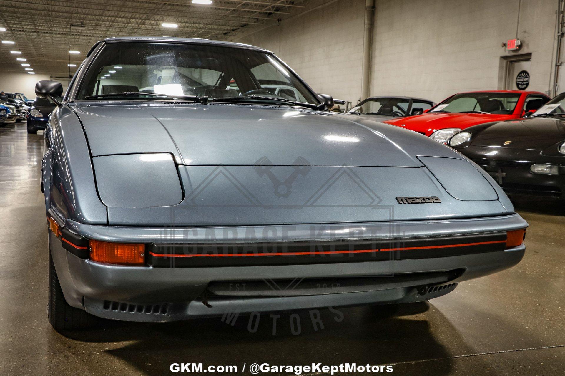 1985 Mazda RX-7 GS 24
