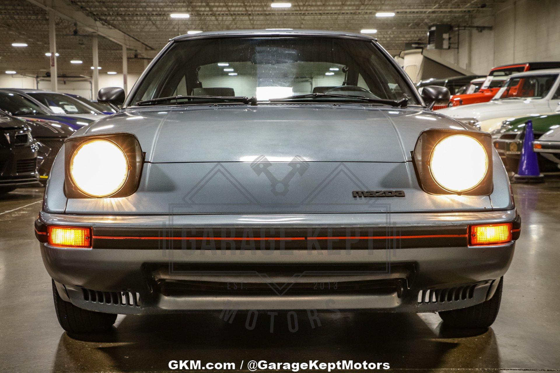 1985 Mazda RX-7 GS 27