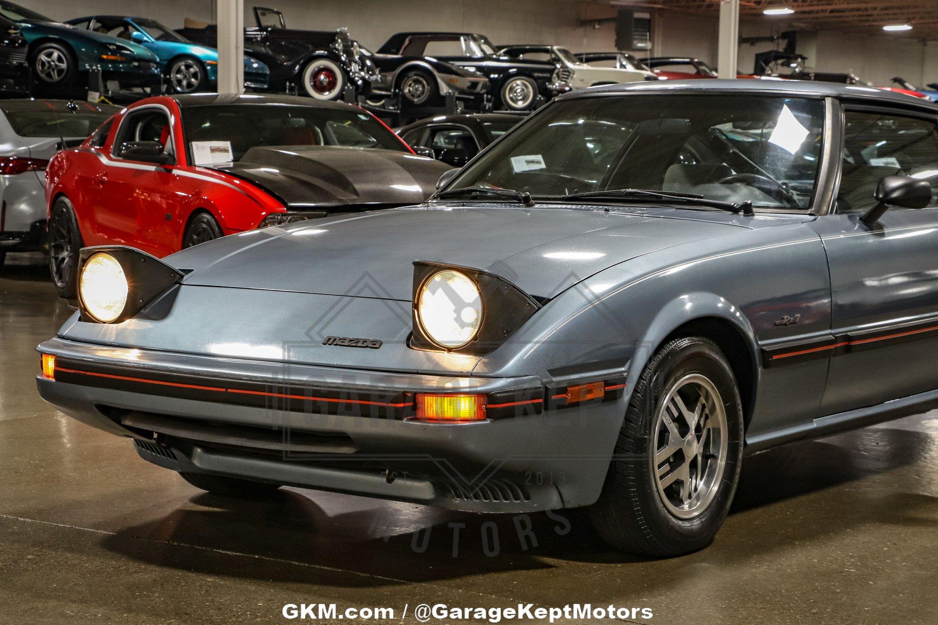1985 Mazda RX-7 GS 28