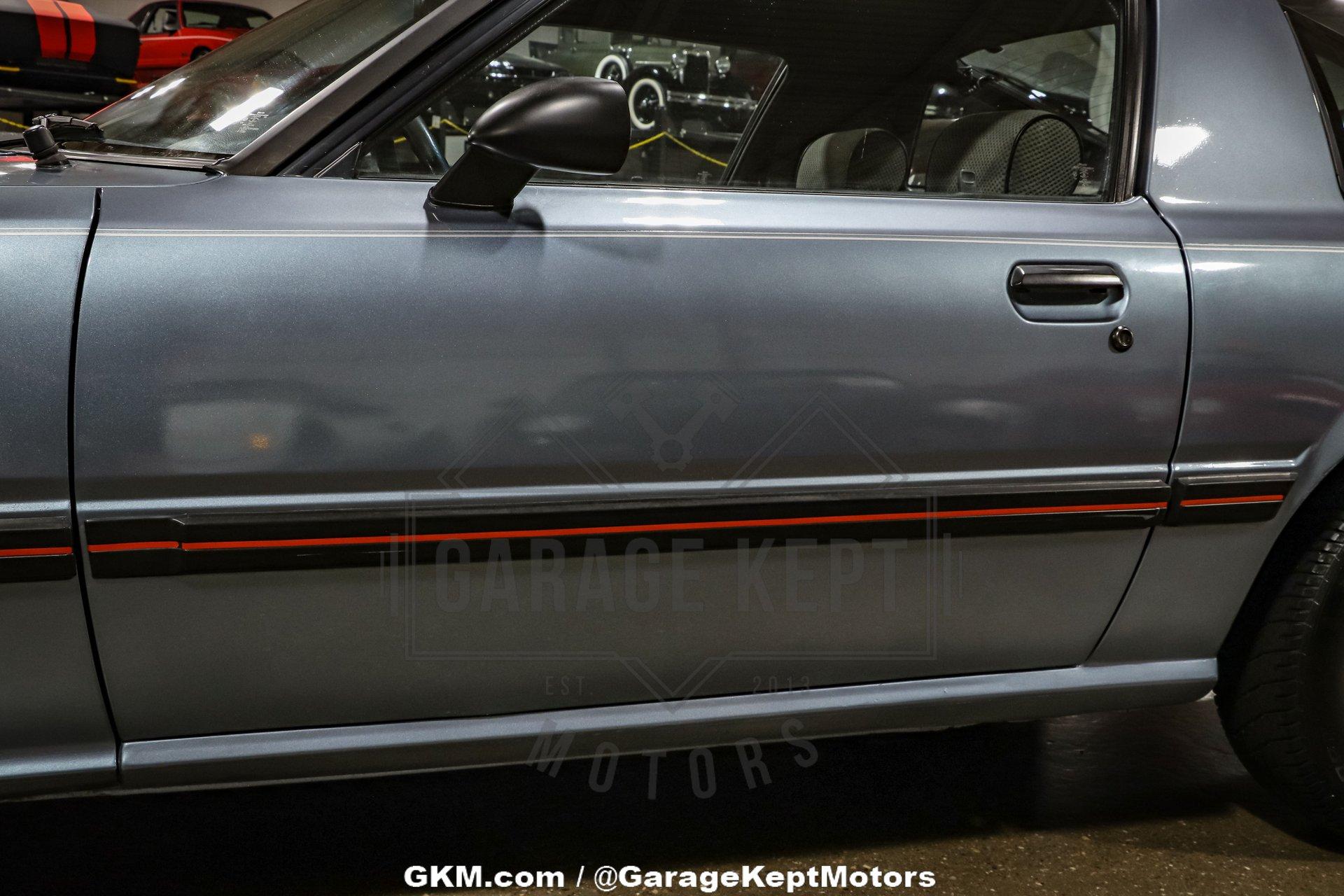 1985 Mazda RX-7 GS 40
