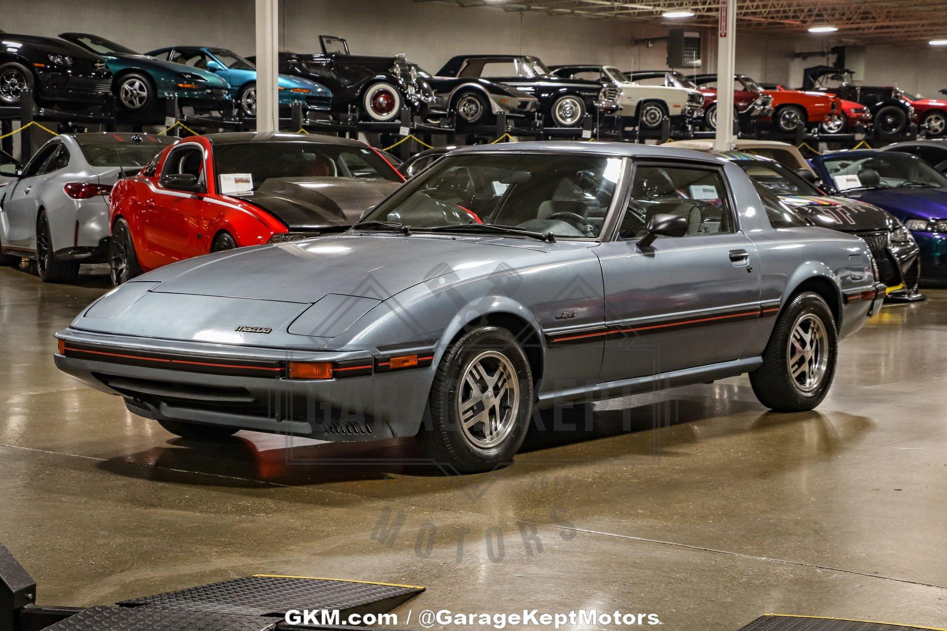 1985 Mazda RX-7 GS 8