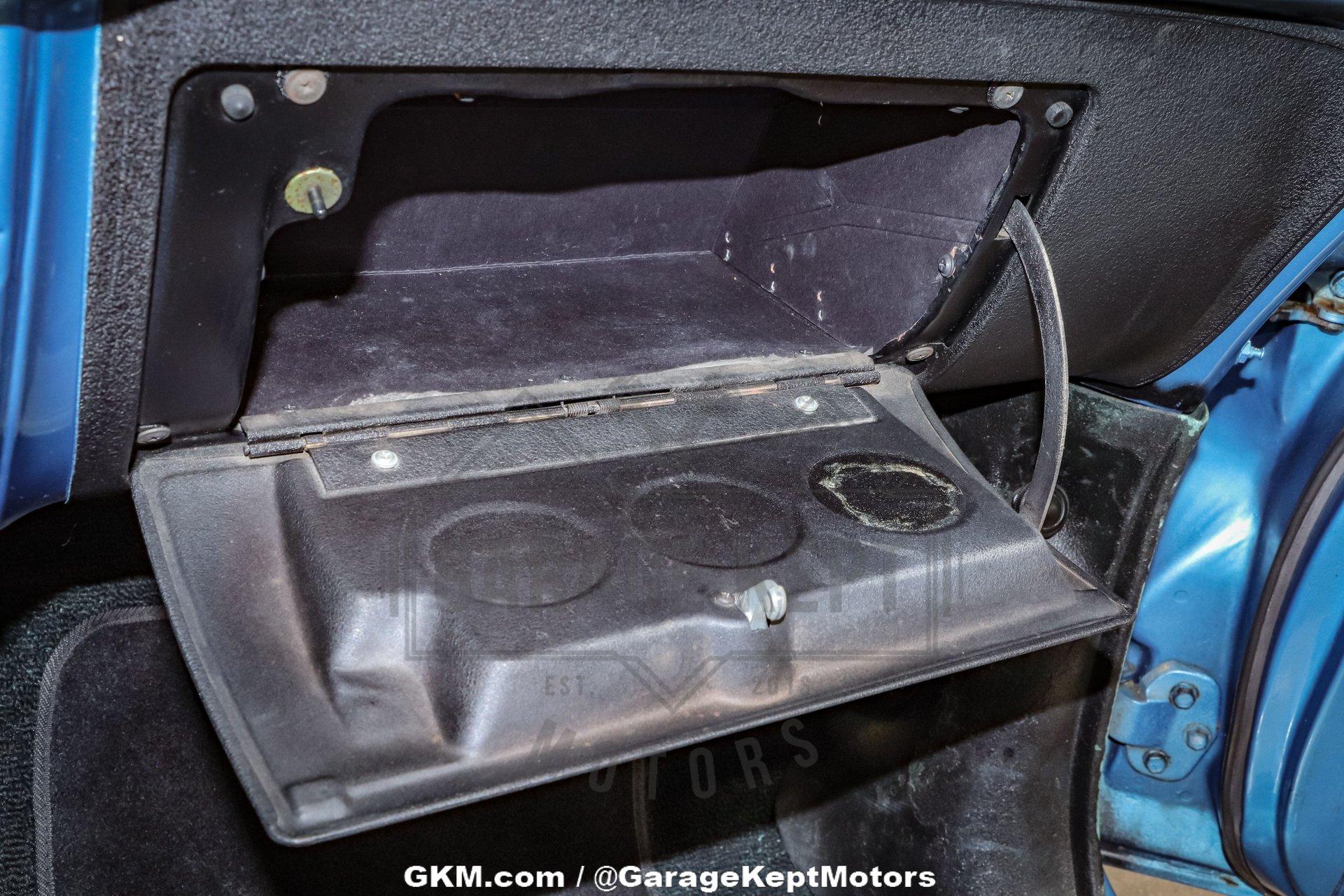 1968 Chevrolet Corvair Monza Convertible 123