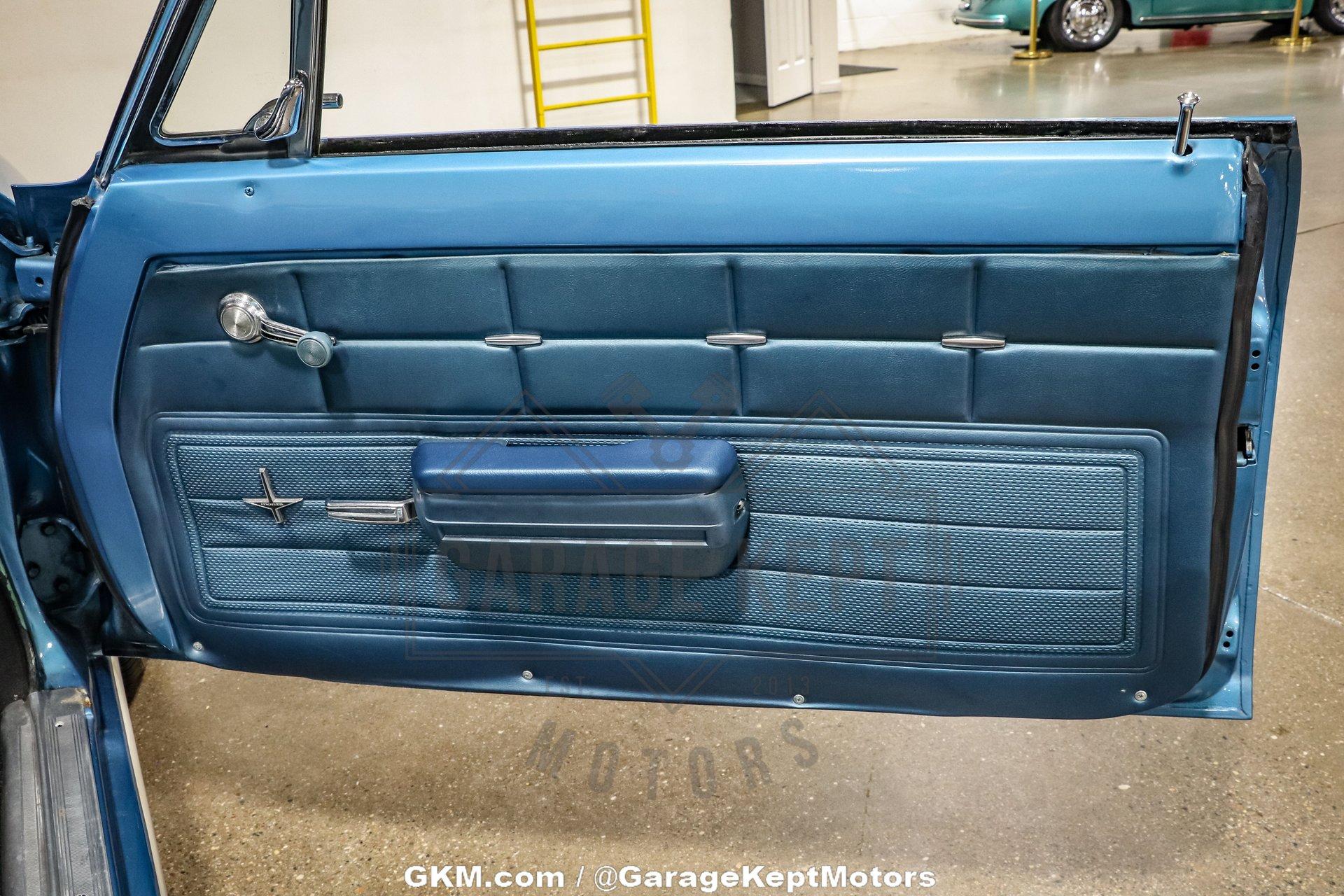 1968 Chevrolet Corvair Monza Convertible 77