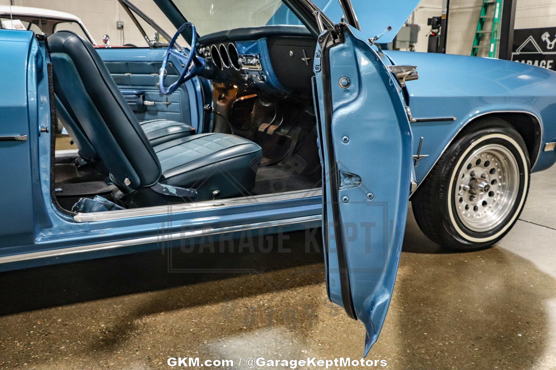 1968 Chevrolet Corvair Monza Convertible 78