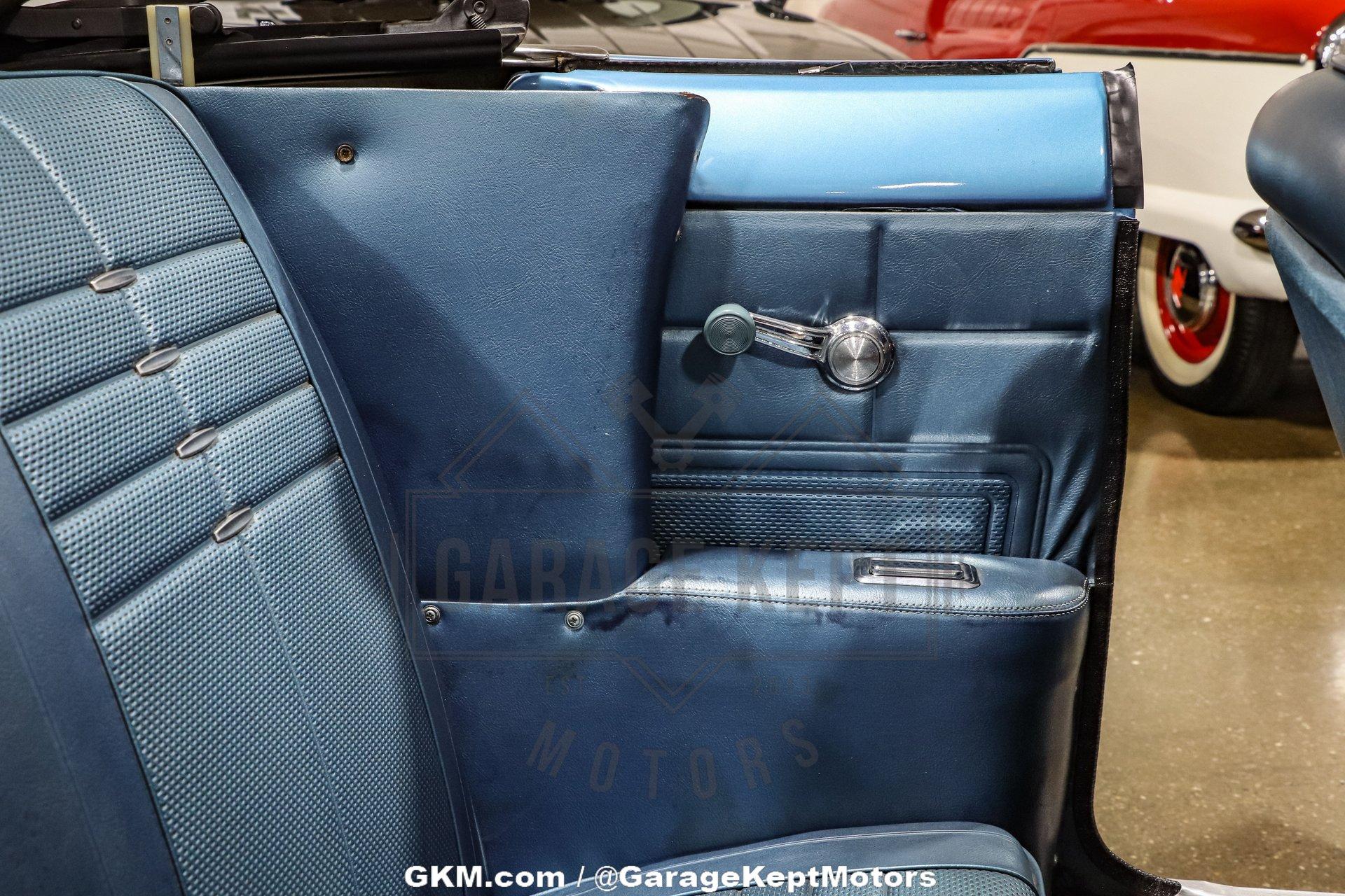 1968 Chevrolet Corvair Monza Convertible 87