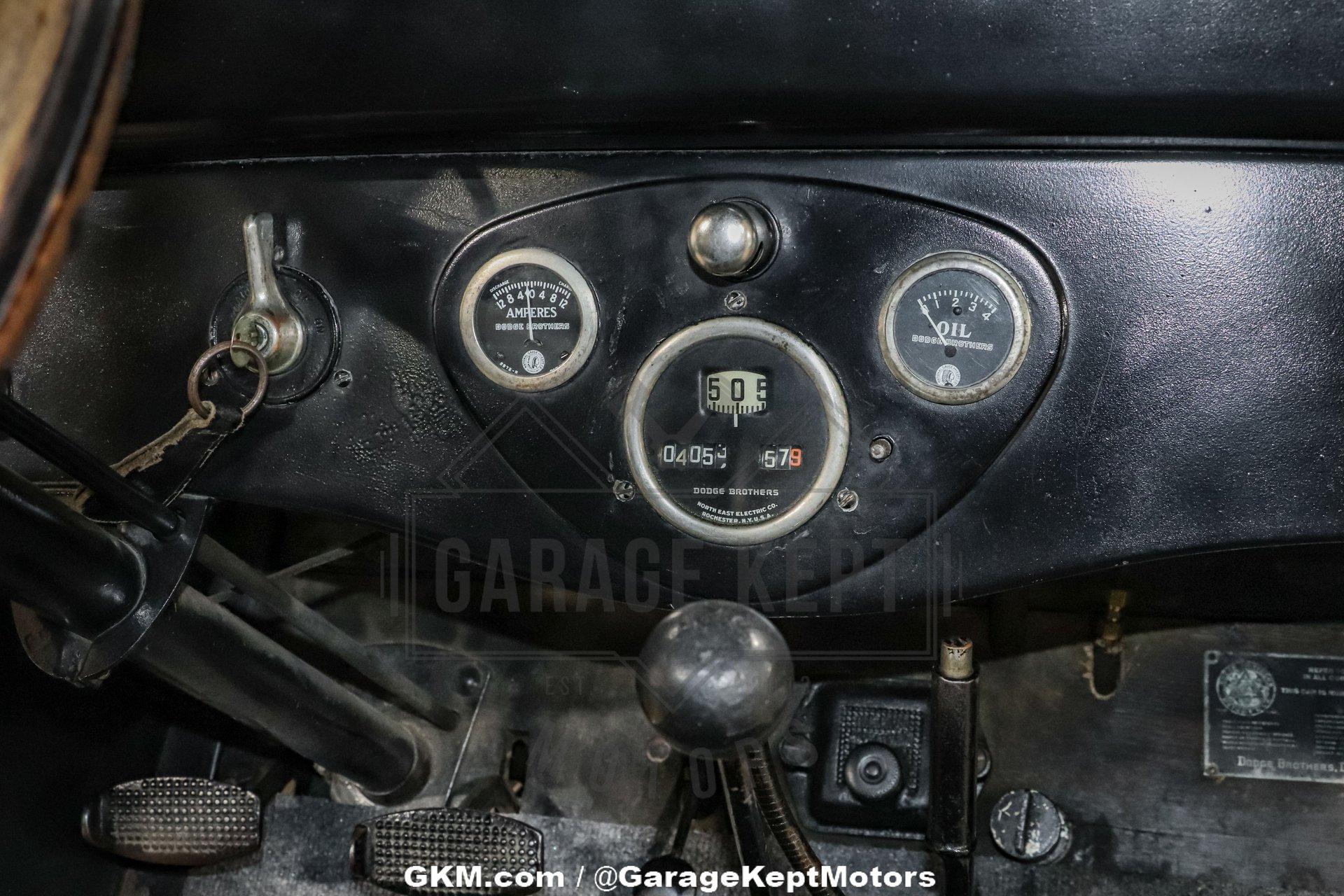 1925 Dodge Brothers Business Sedan 100
