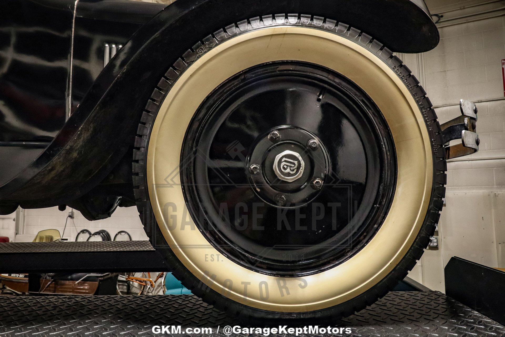 1925 Dodge Brothers Business Sedan 128