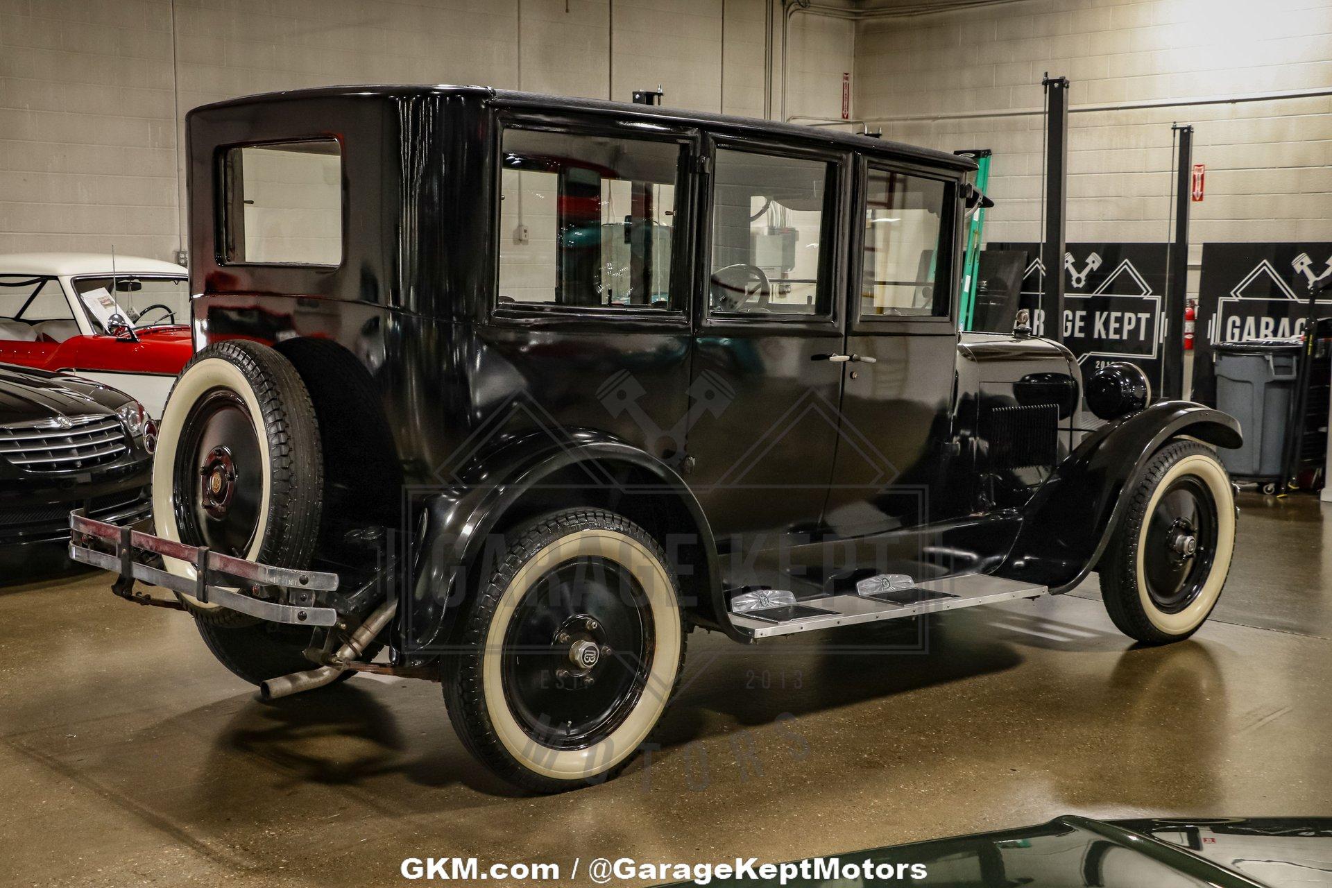 1925 Dodge Brothers Business Sedan 15