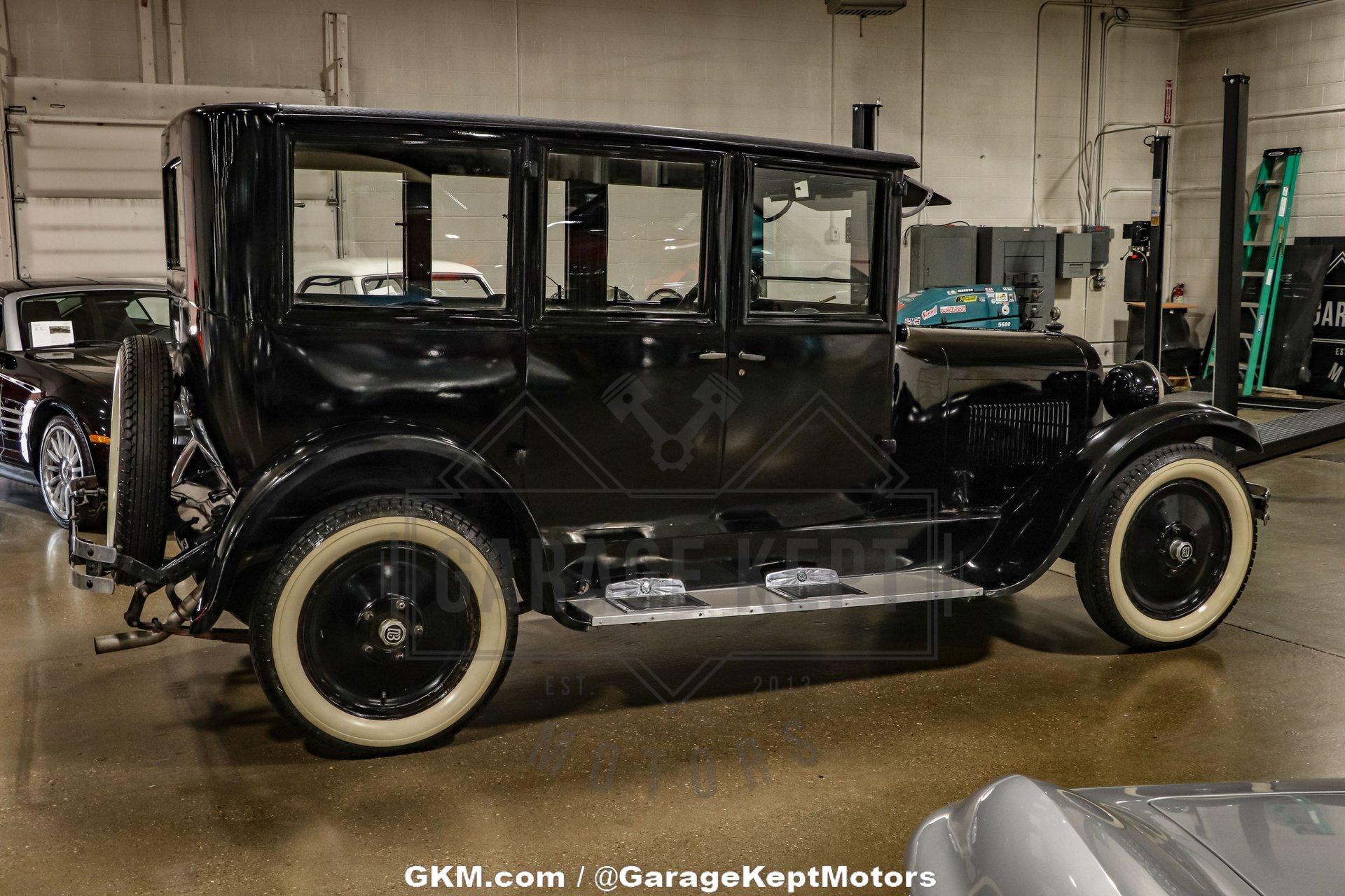1925 Dodge Brothers Business Sedan 16