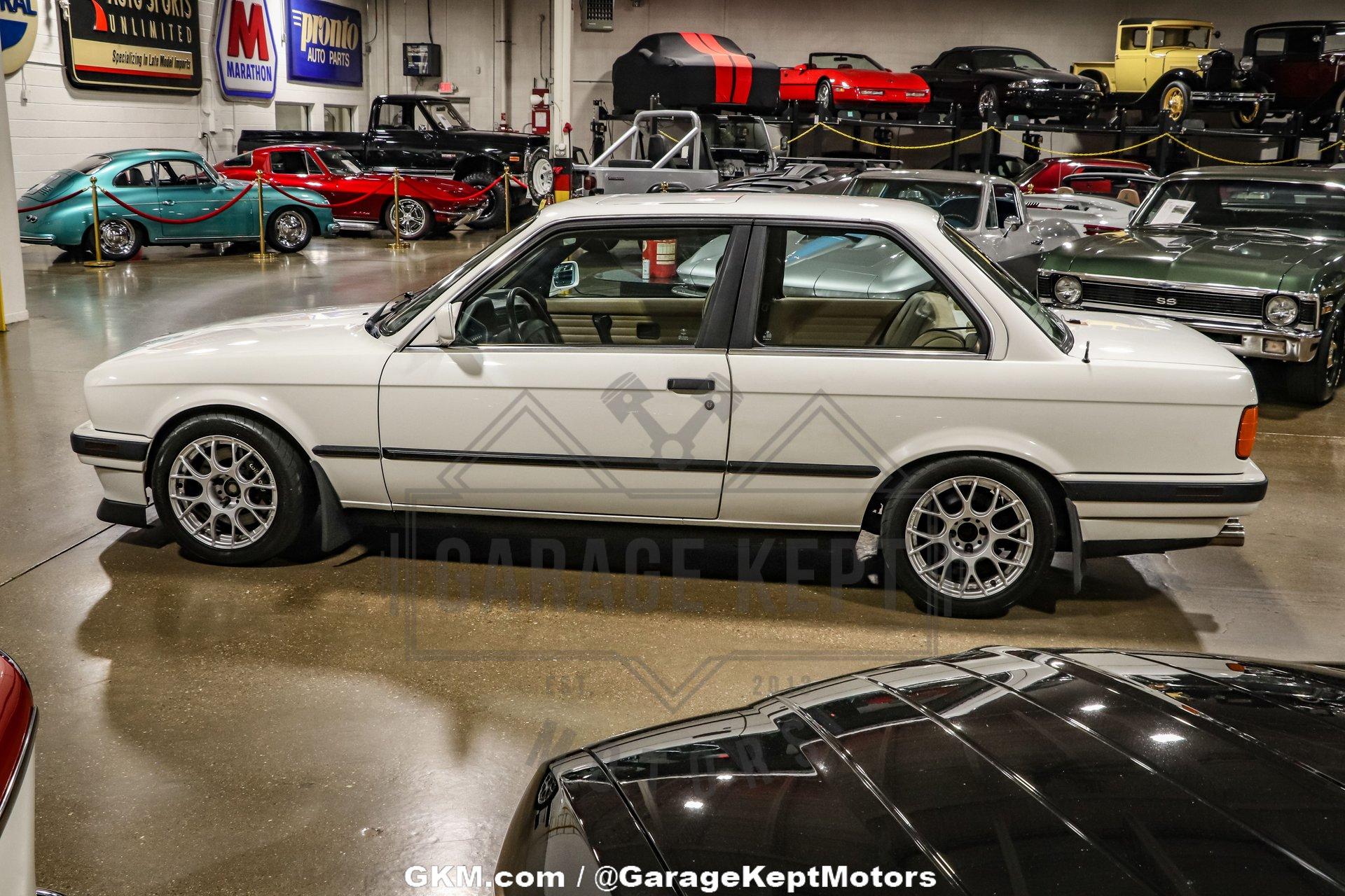 1991 BMW 3-Series 11
