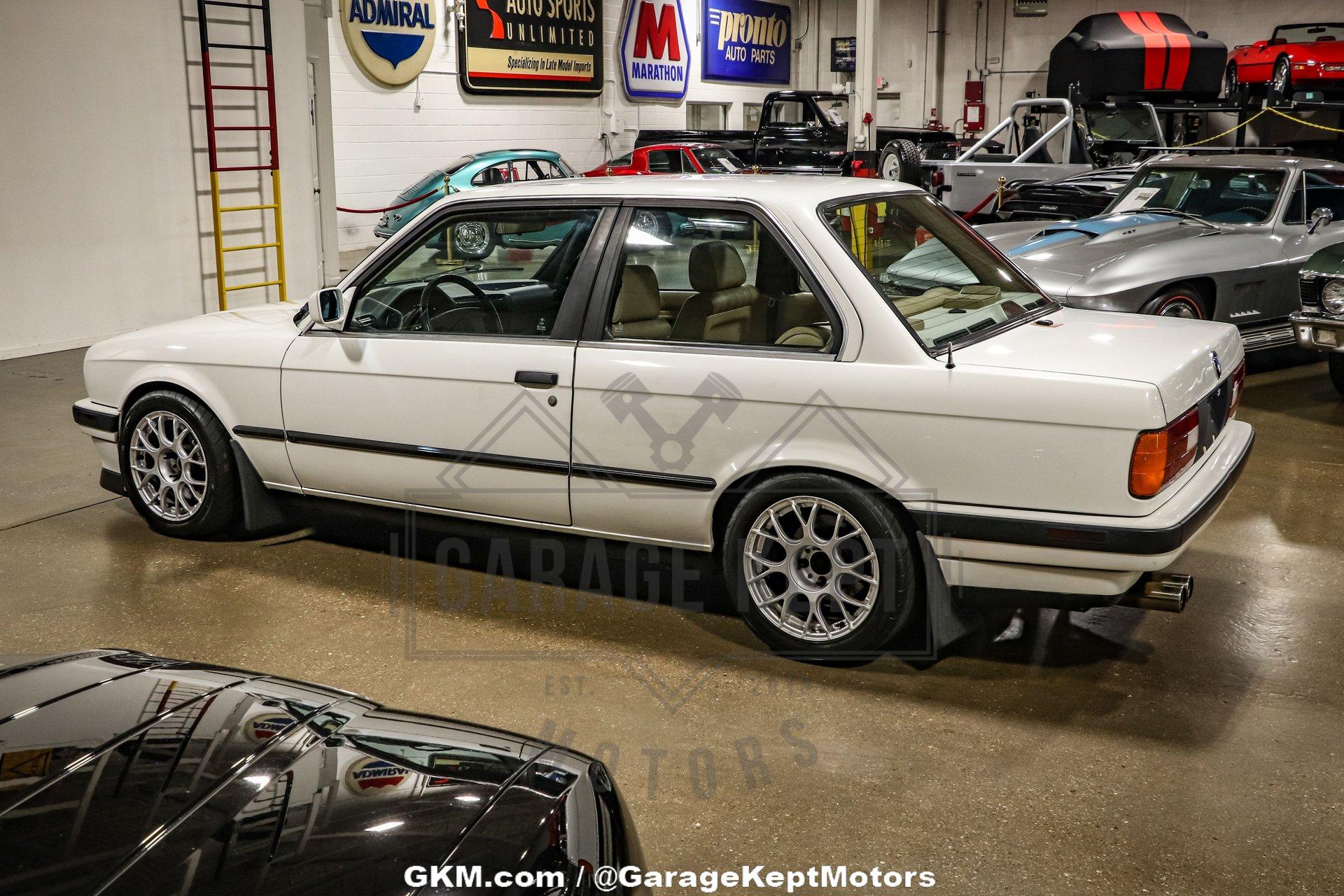 1991 BMW 3-Series 12