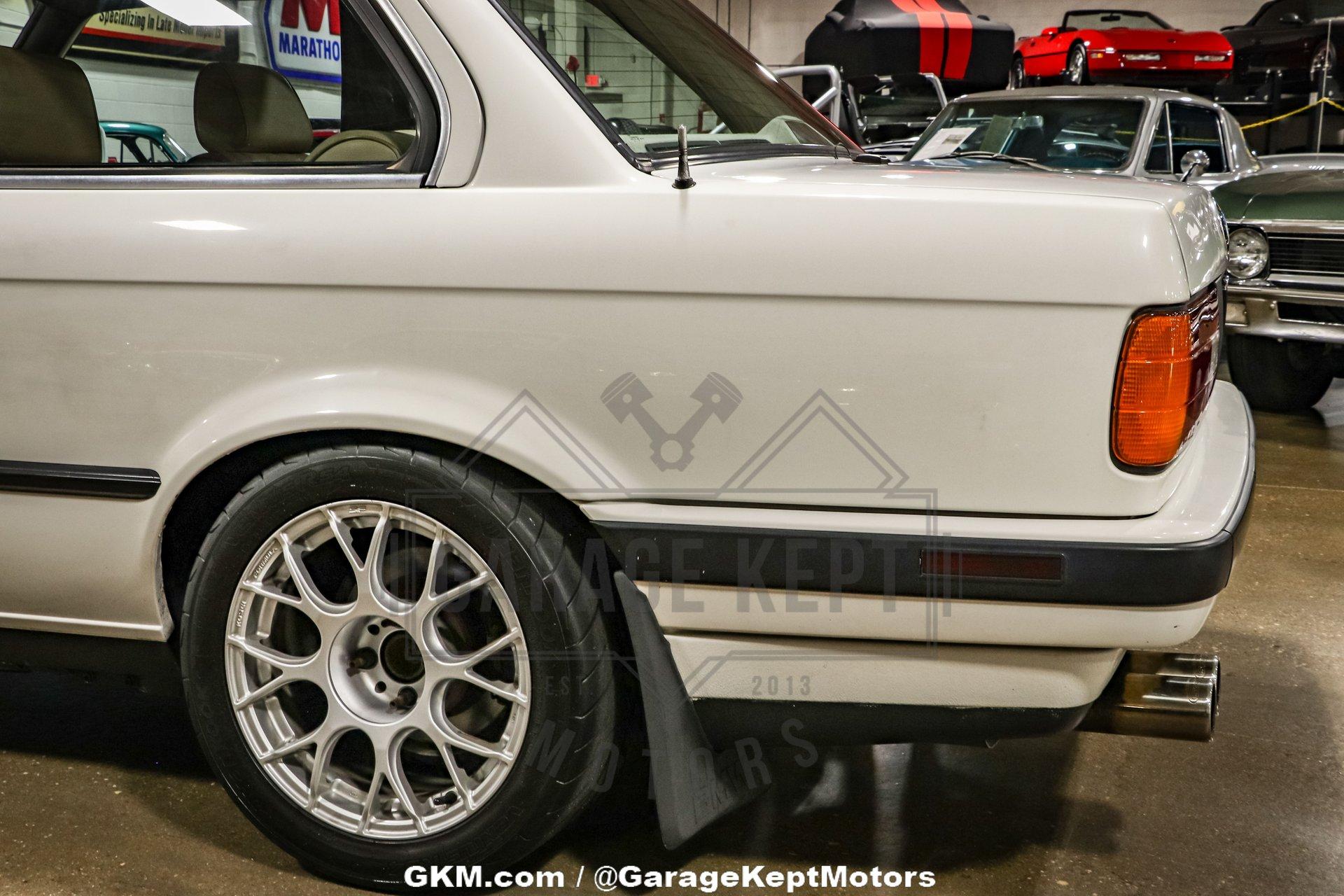 1991 BMW 3-Series 42