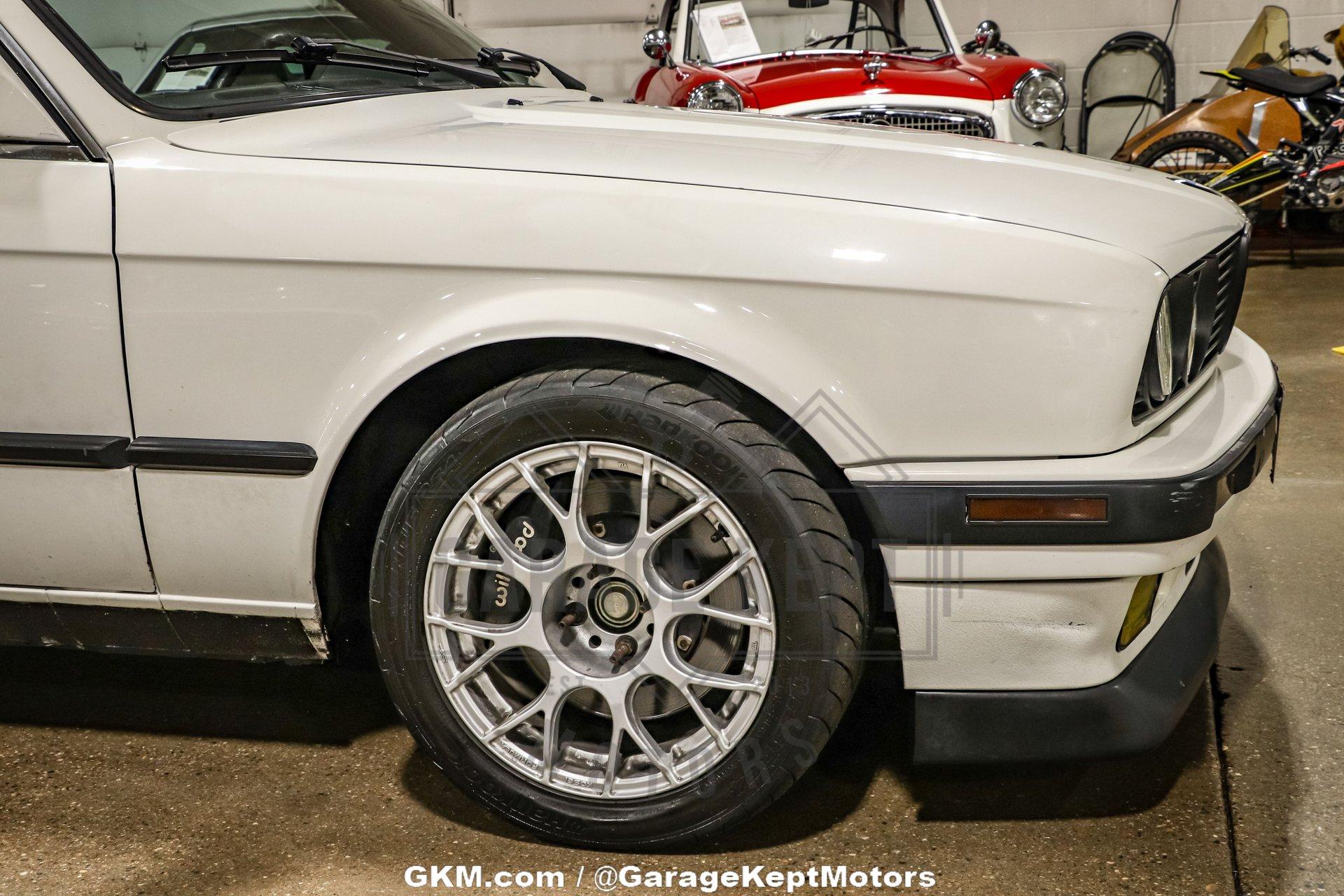 1991 BMW 3-Series 61