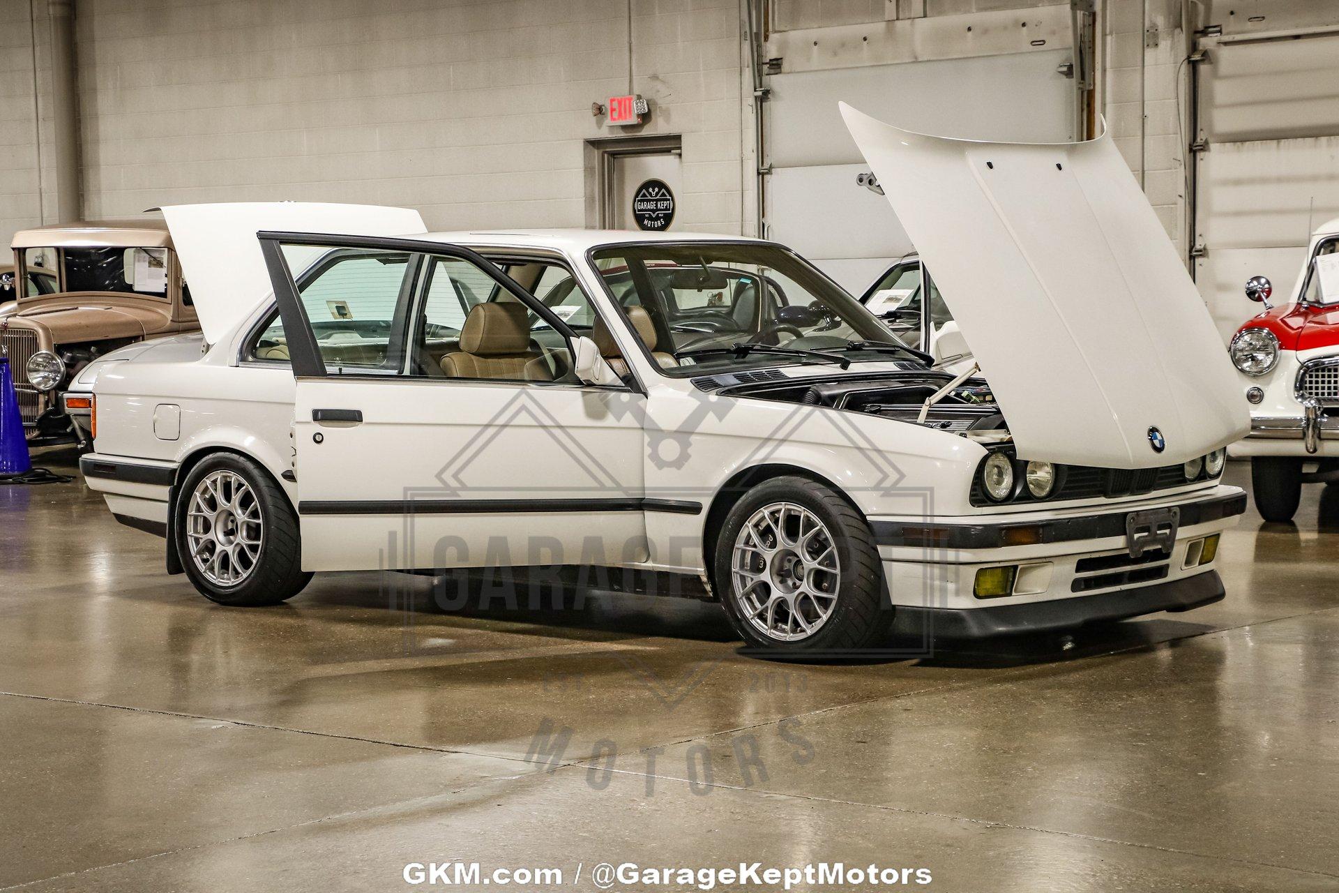 1991 BMW 3-Series 64