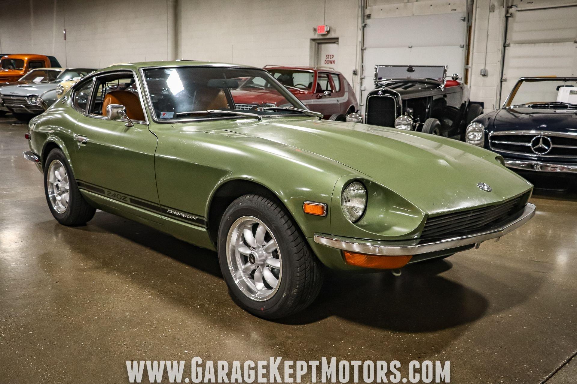 カーキ色 Used 1972 Datsun 240Z For Sale (Sold) | Garage Kept Motors Stock