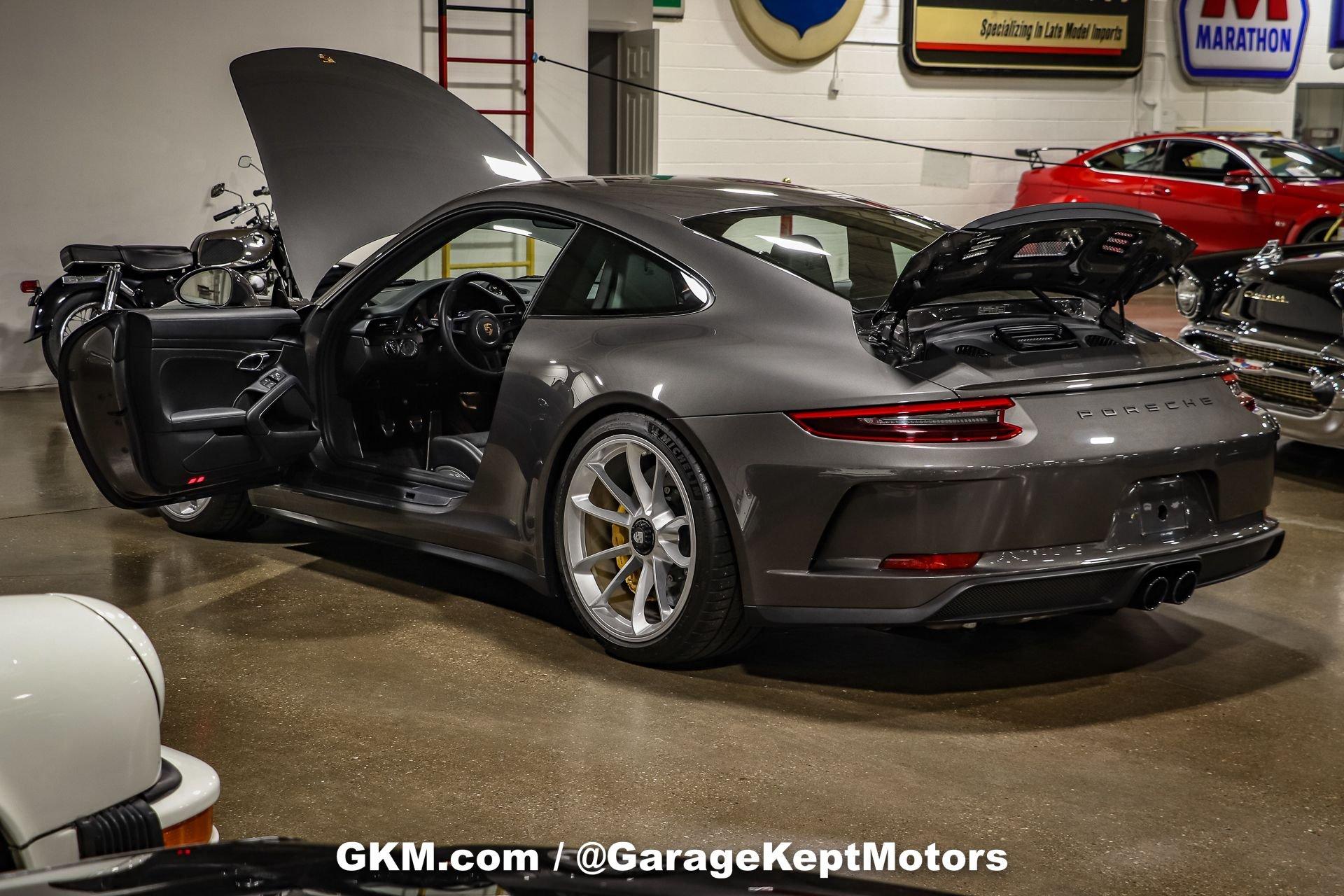 Used 2018 Porsche 911 GT3 Touring For Sale (Sold) | Garage Kept