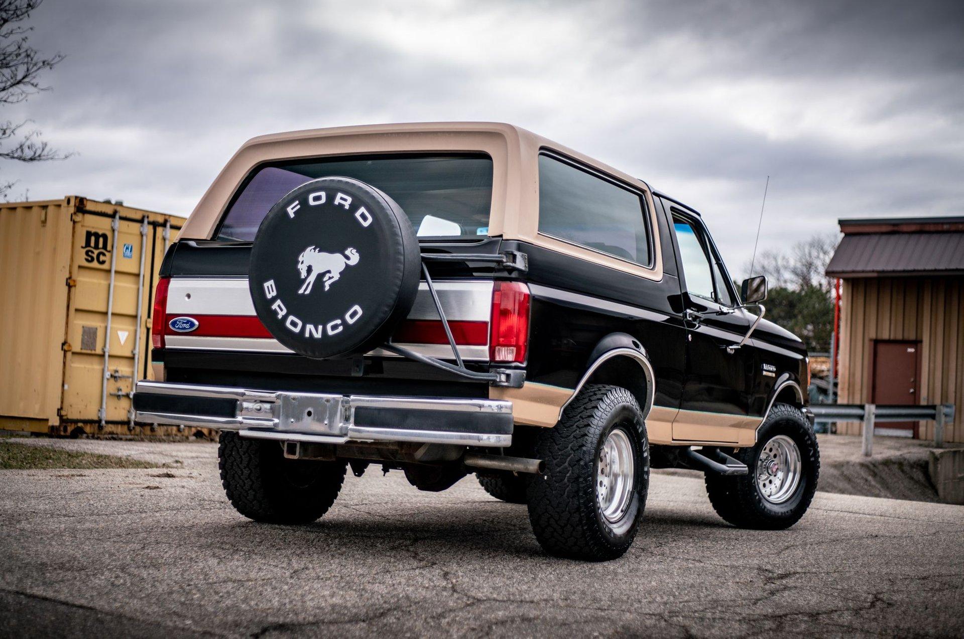 m*z様 00s Eddie Bauer real leather car co Used 1989 Ford Bronco Eddie Bauer Edition For Sale (Sold