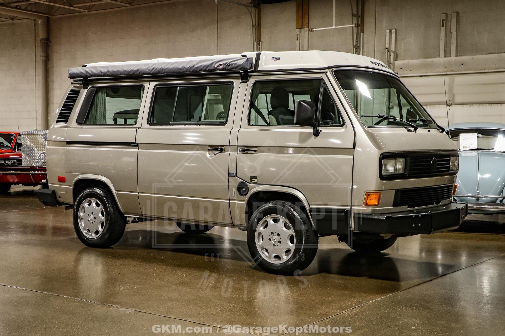 1990 Volkswagen Vanagon photo 10