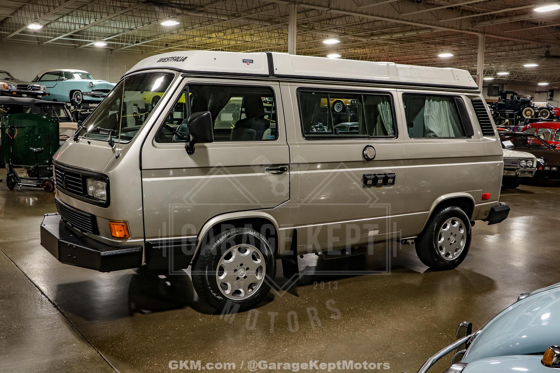 1990 Volkswagen Vanagon photo 3
